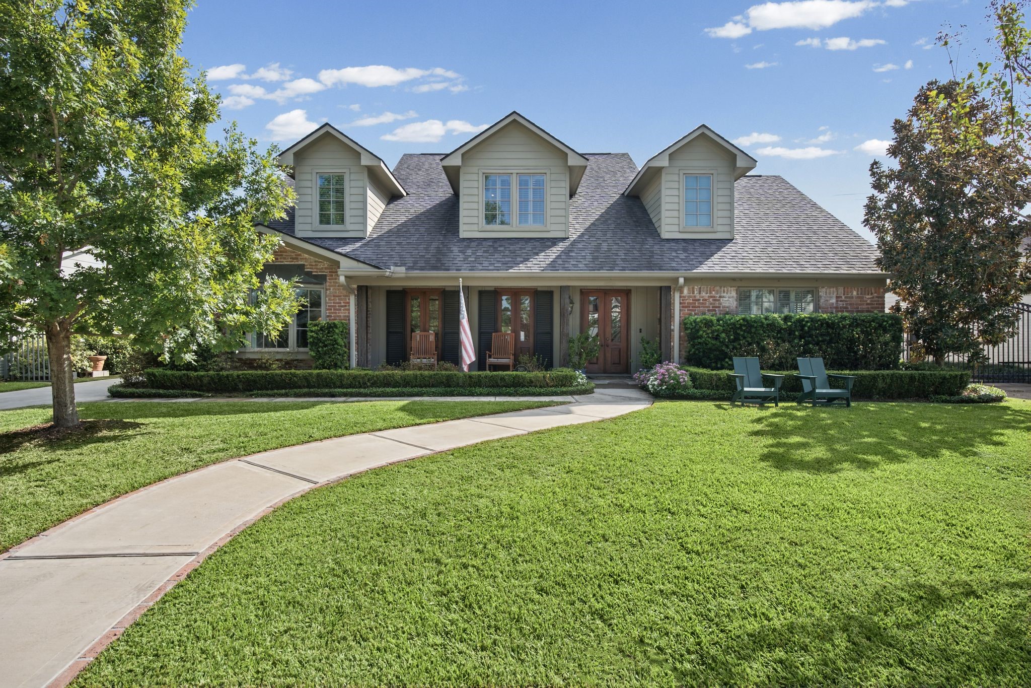 2415 Briarmead Drive, Houston, TX 77057