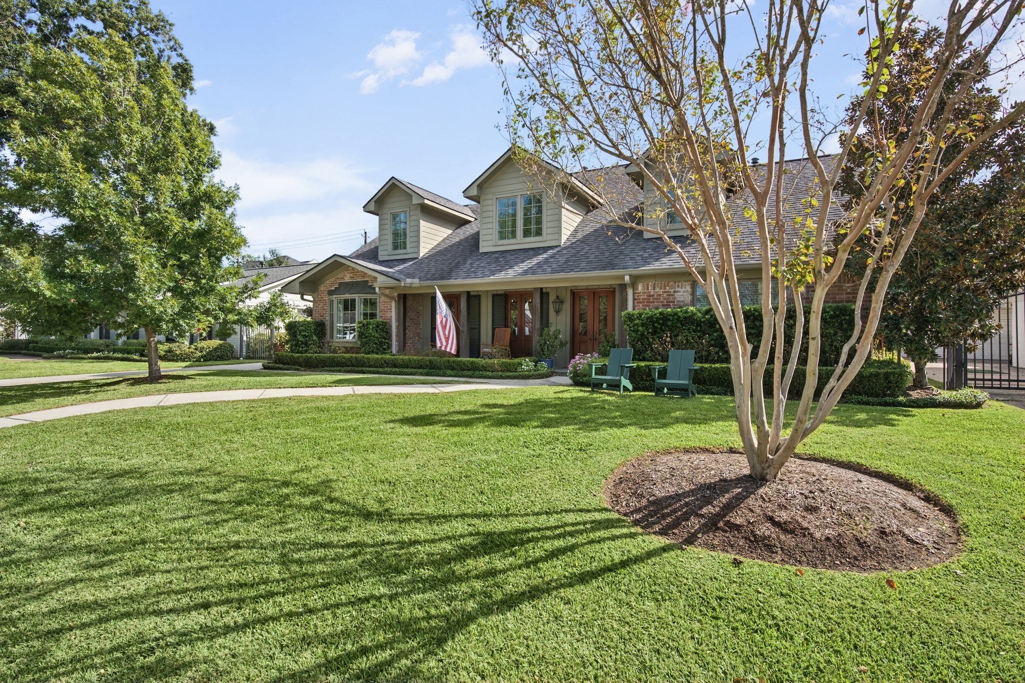 2415 Briarmead Drive, Houston, TX 77057