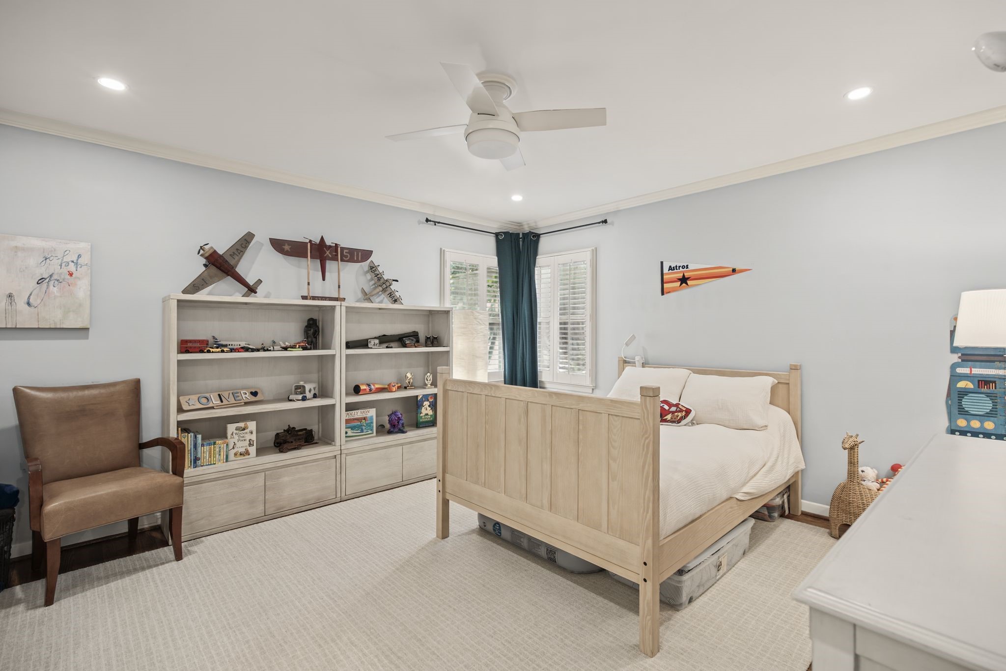 2415 Briarmead Drive, Houston, TX 77057