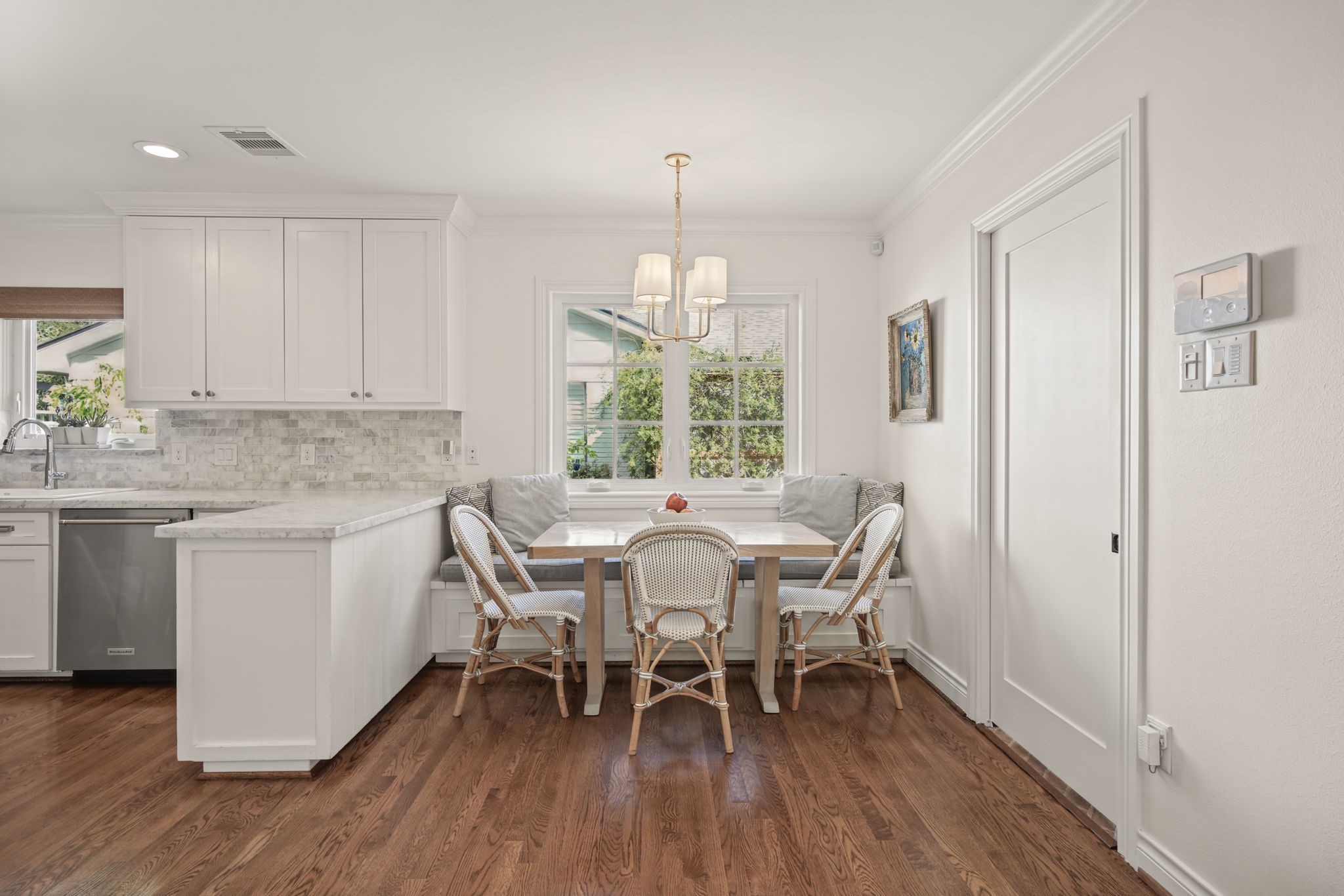 2415 Briarmead Drive, Houston, TX 77057