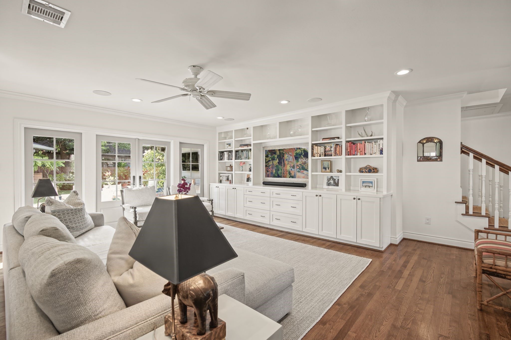 2415 Briarmead Drive, Houston, TX 77057