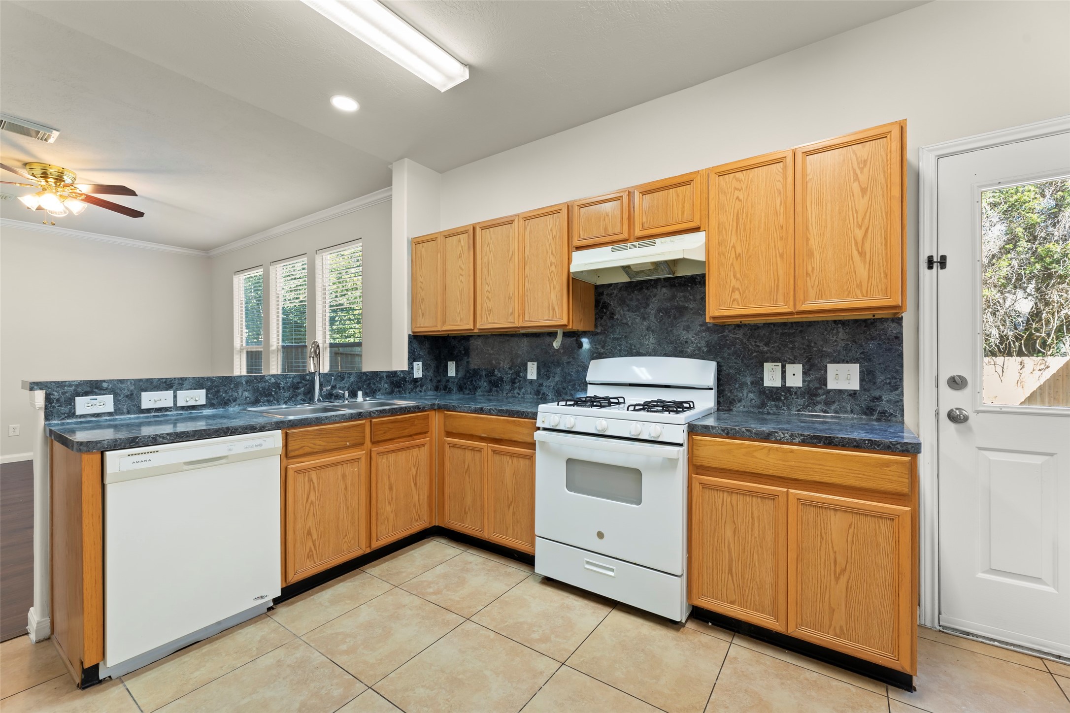 16410 Pademelon, Sugar Land, TX 77498