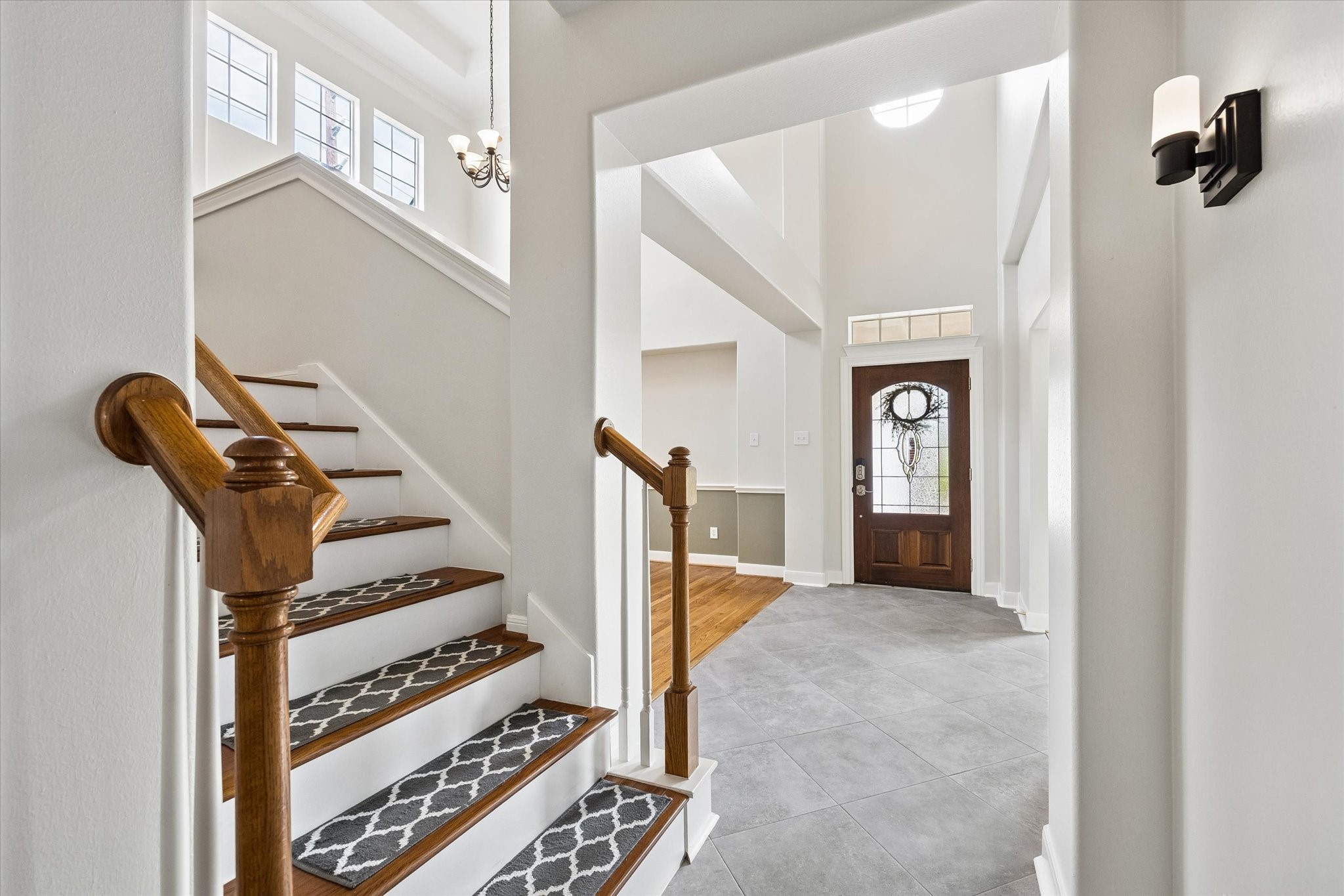 Up to the 2nd floor