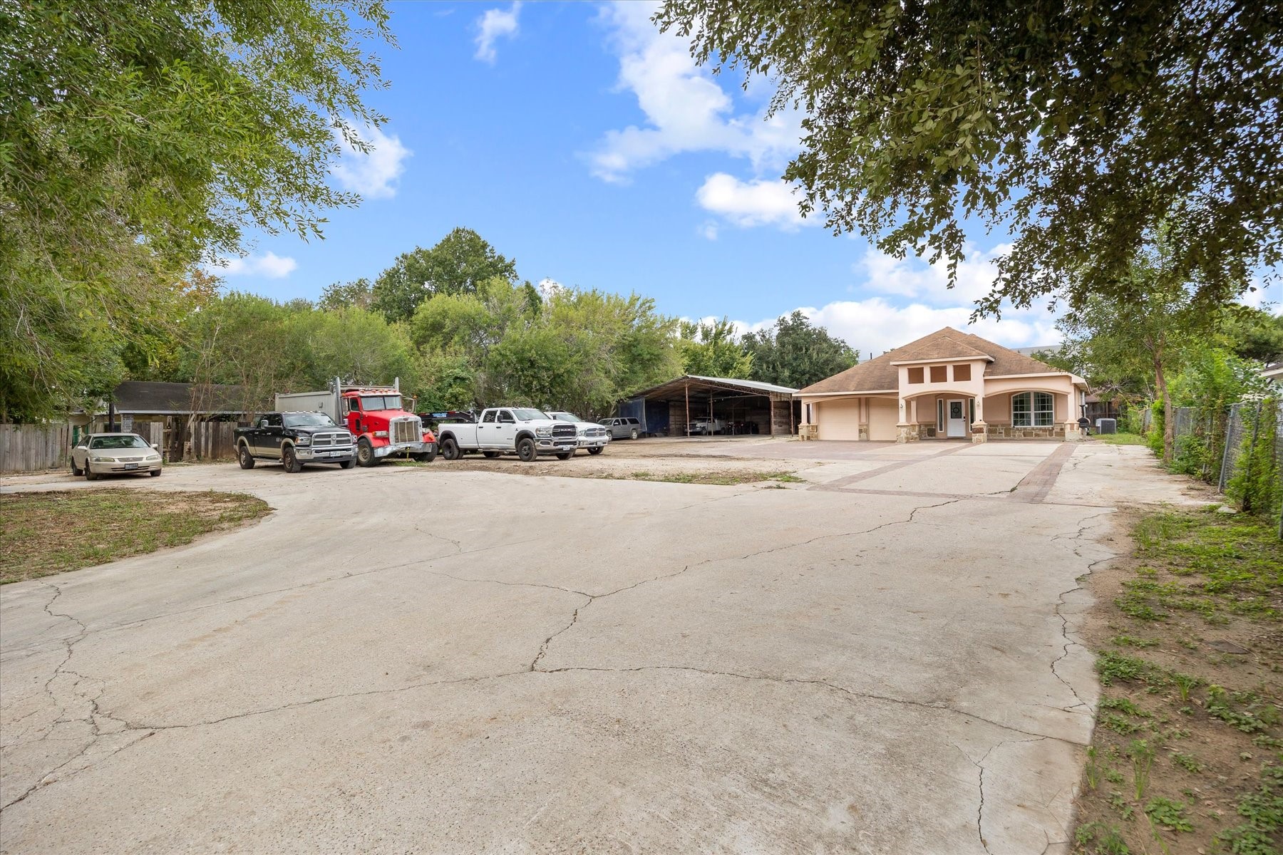 Extensive Driveway & Parking
