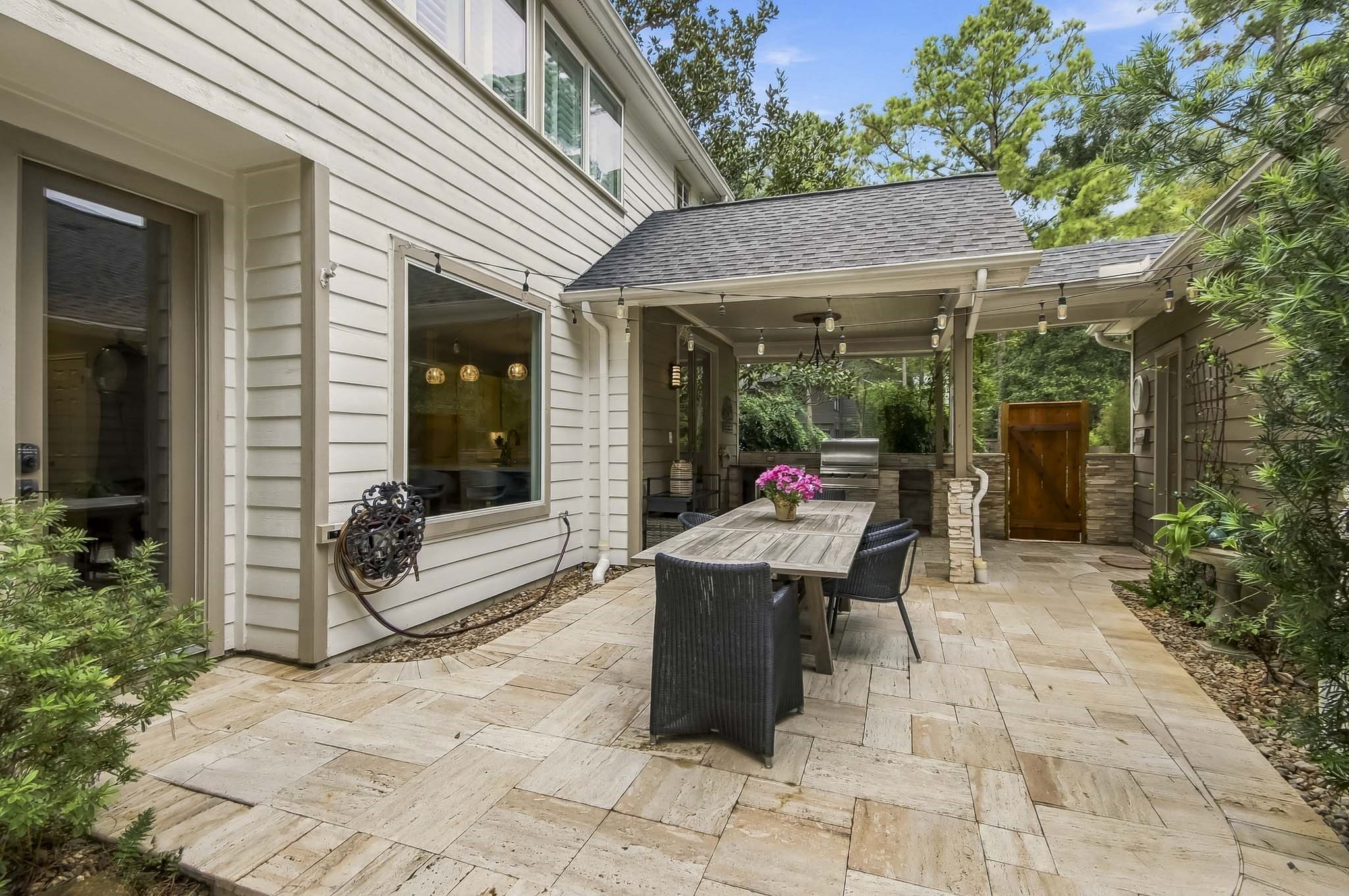 38 Sky Terrace Place, The Woodlands, TX 77381