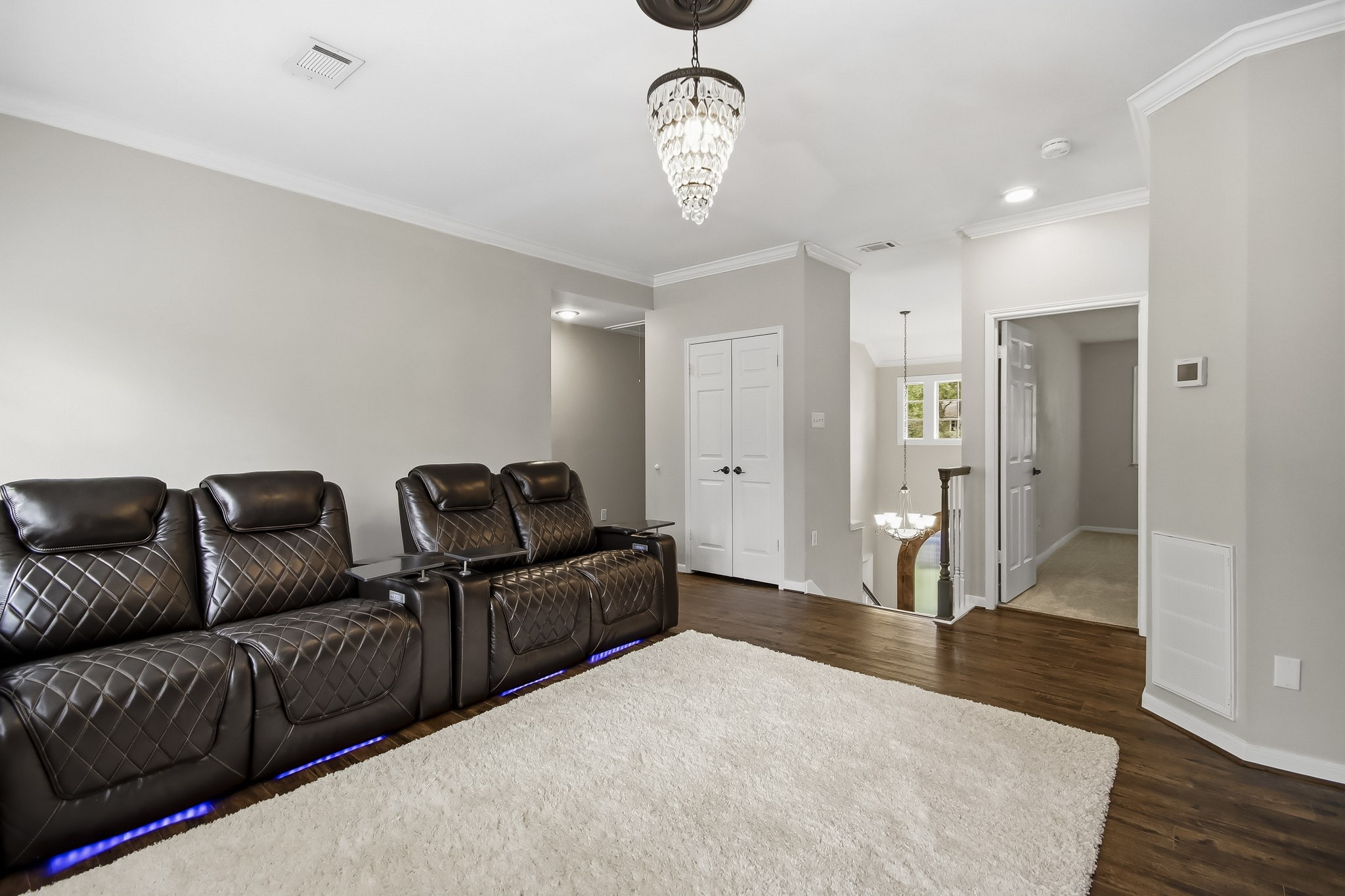 38 Sky Terrace Place, The Woodlands, TX 77381