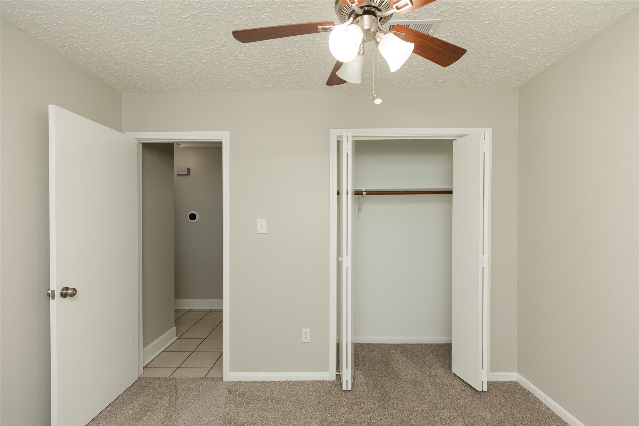 1923 Havenhouse Drive, Spring, TX 77386