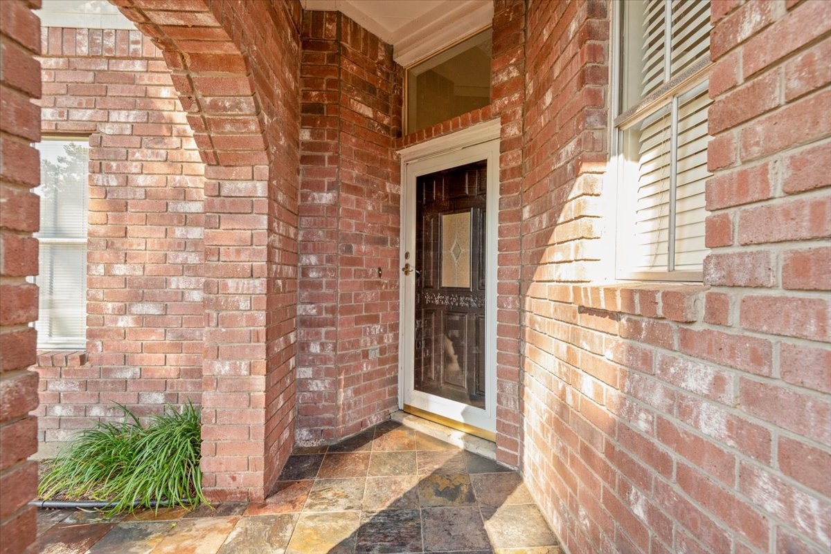 1923 Havenhouse Drive, Spring, TX 77386