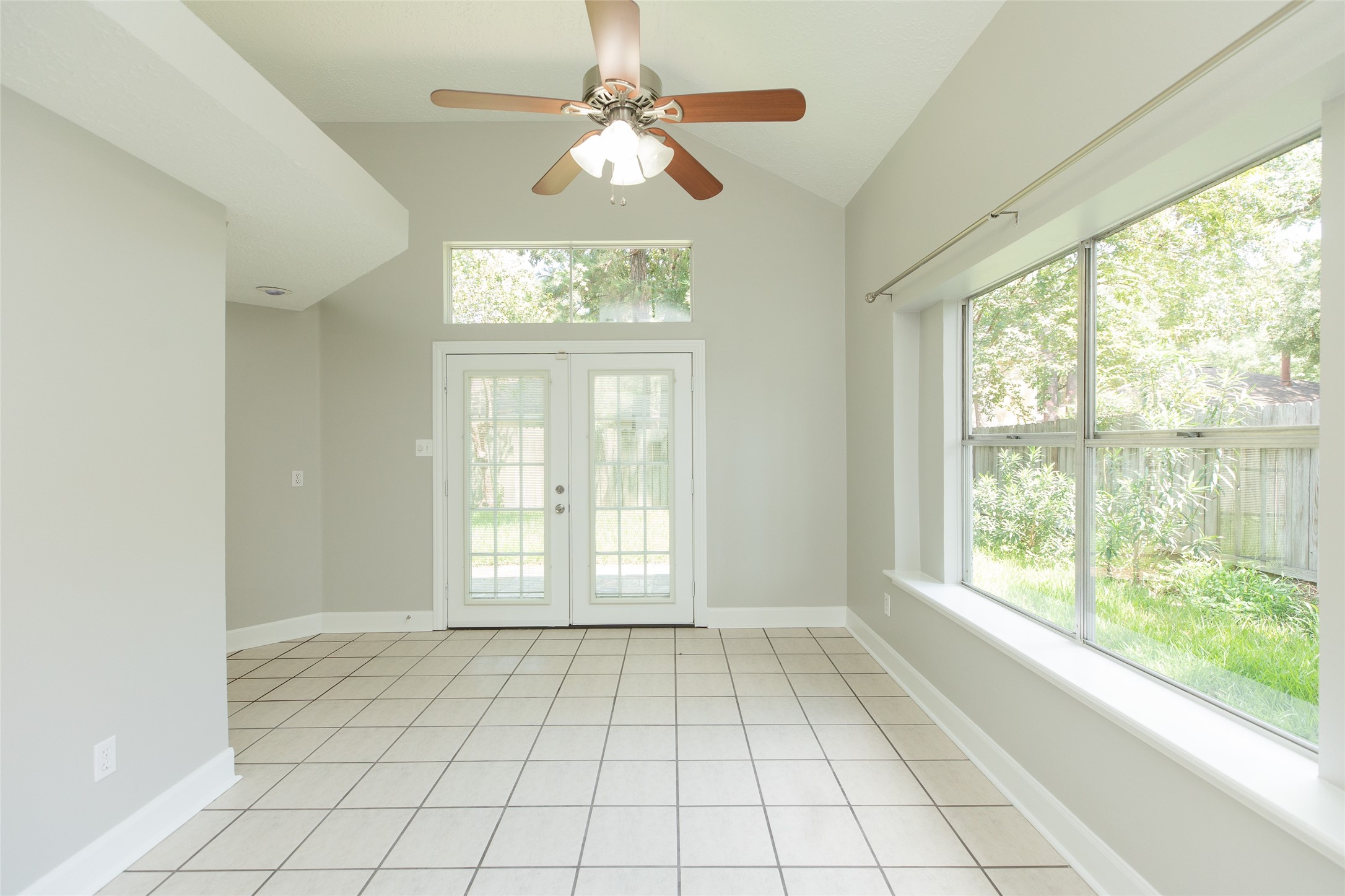 1923 Havenhouse Drive, Spring, TX 77386