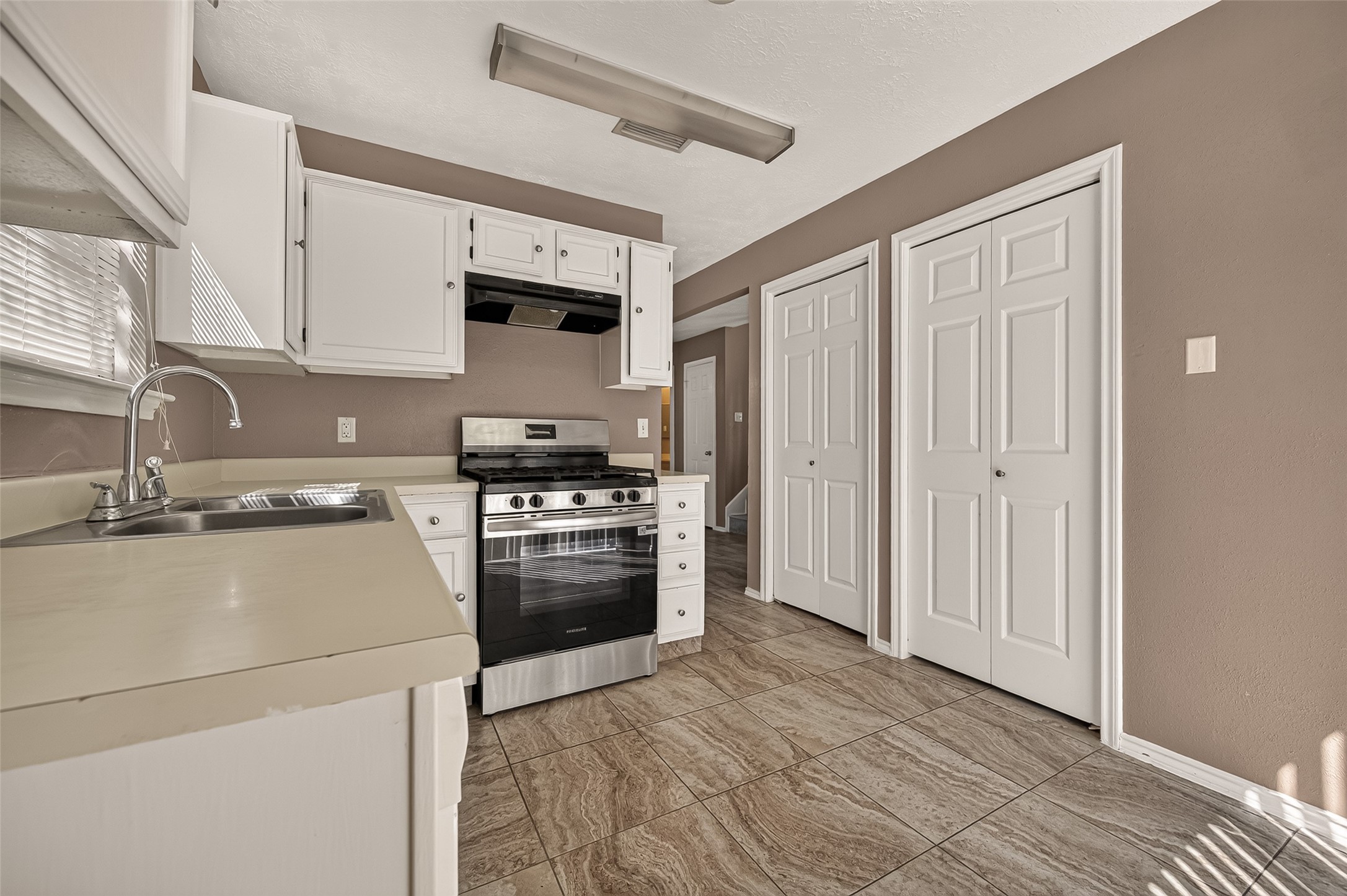 19411 Stillhouse Drive, Tomball, TX 77375