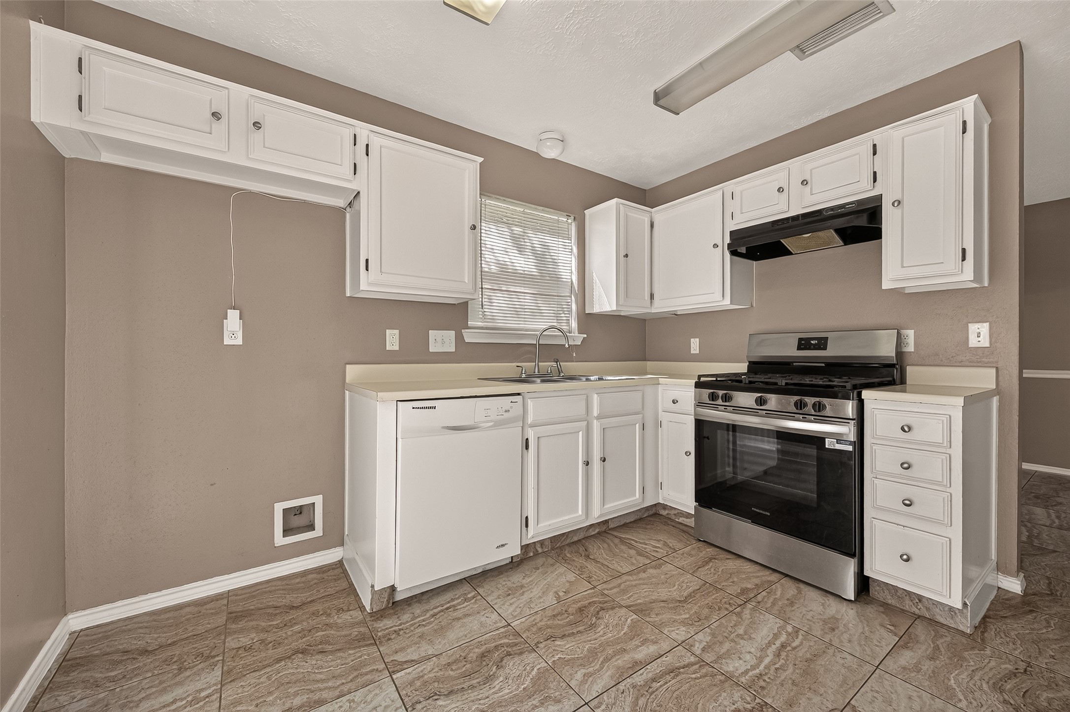 19411 Stillhouse Drive, Tomball, TX 77375