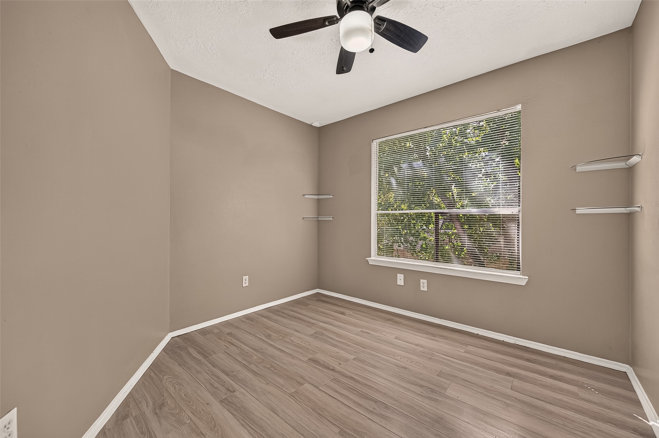 19411 Stillhouse Drive, Tomball, TX 77375