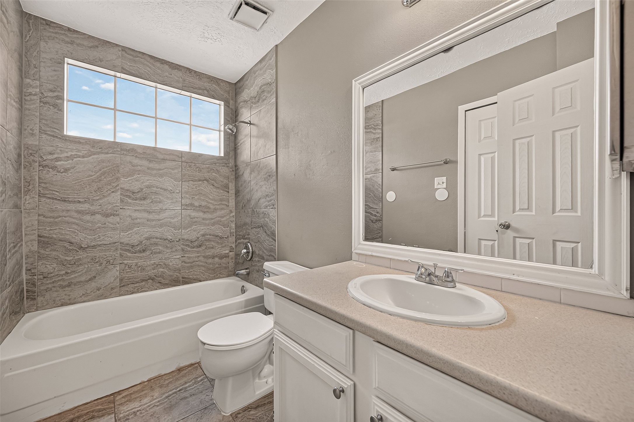 19411 Stillhouse Drive, Tomball, TX 77375