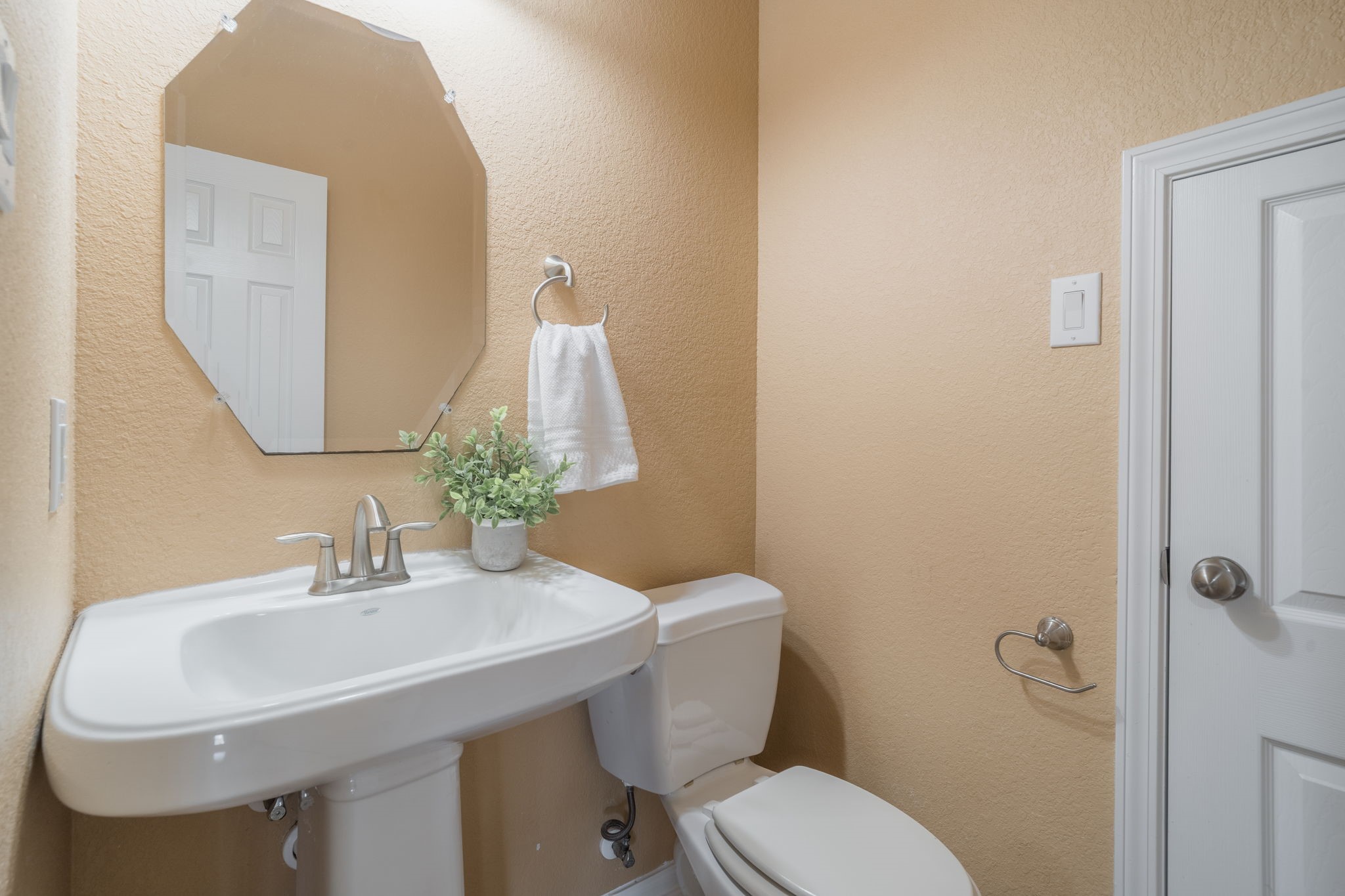 7222 Stevenson Drive, Missouri City, TX 77459