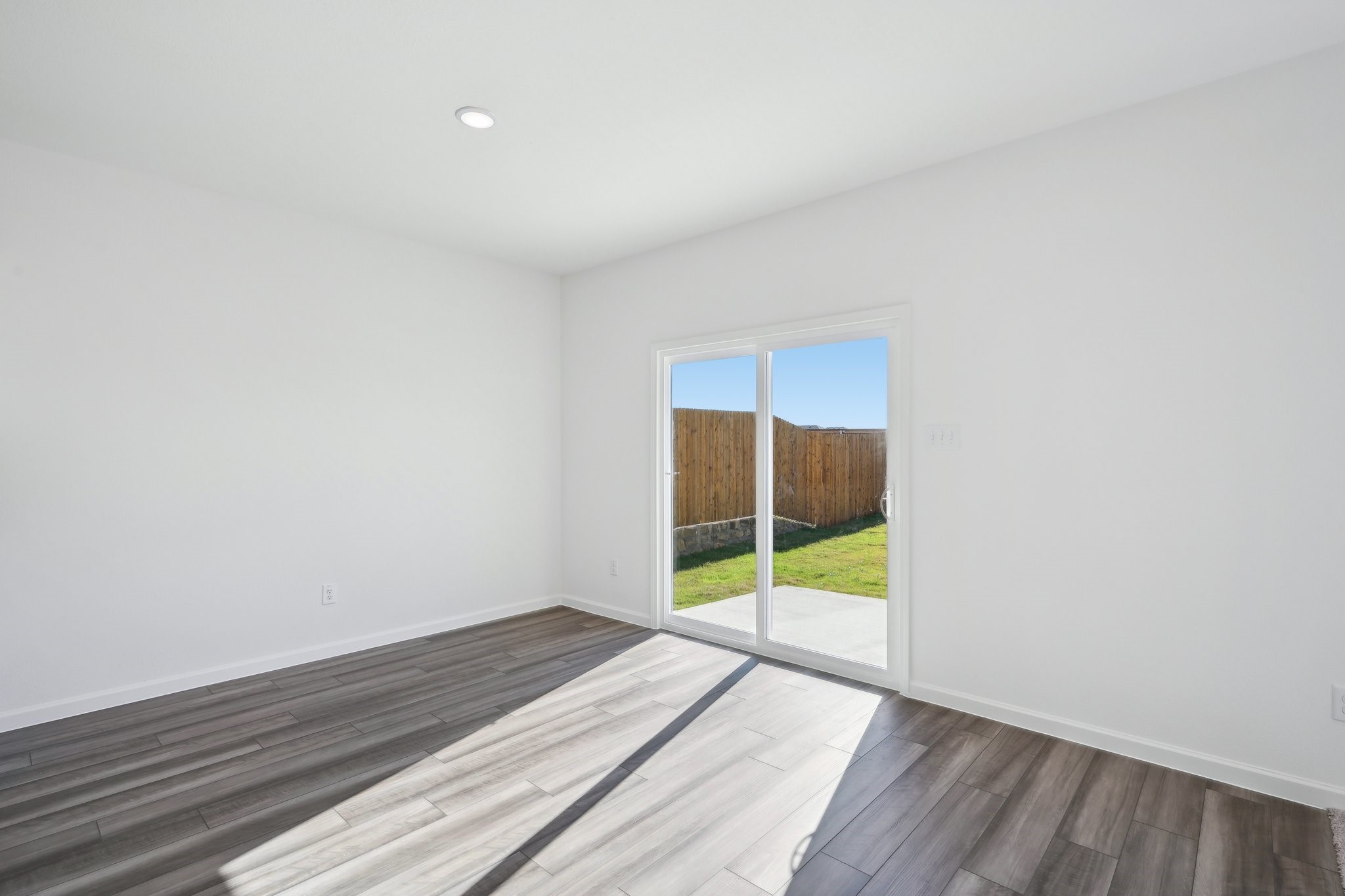 2422 Evergreen Falls Drive, Crosby, TX 77532