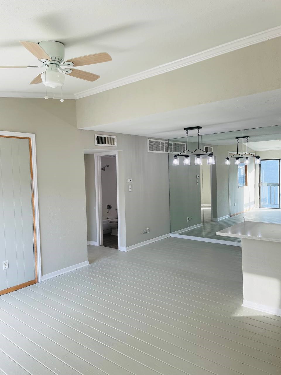 9550 Deering Drive, #310, Houston, TX 77036