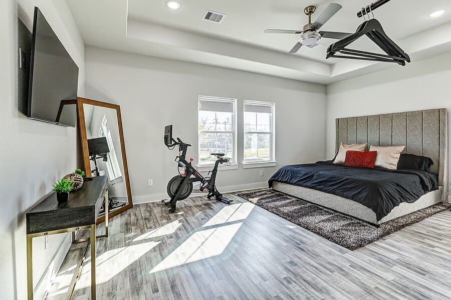 4677 Bellfort Street, #A, Houston, TX 77051