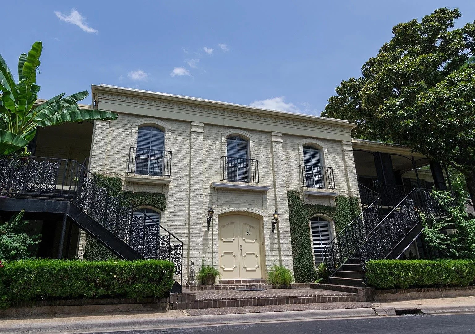 VARIOUS UNITS SHOWN - LAYOUT MAY DIFFER - BE SURE TO WATCH THE VIRTUAL TOUR LINK ATTACHED TO THE LISTING