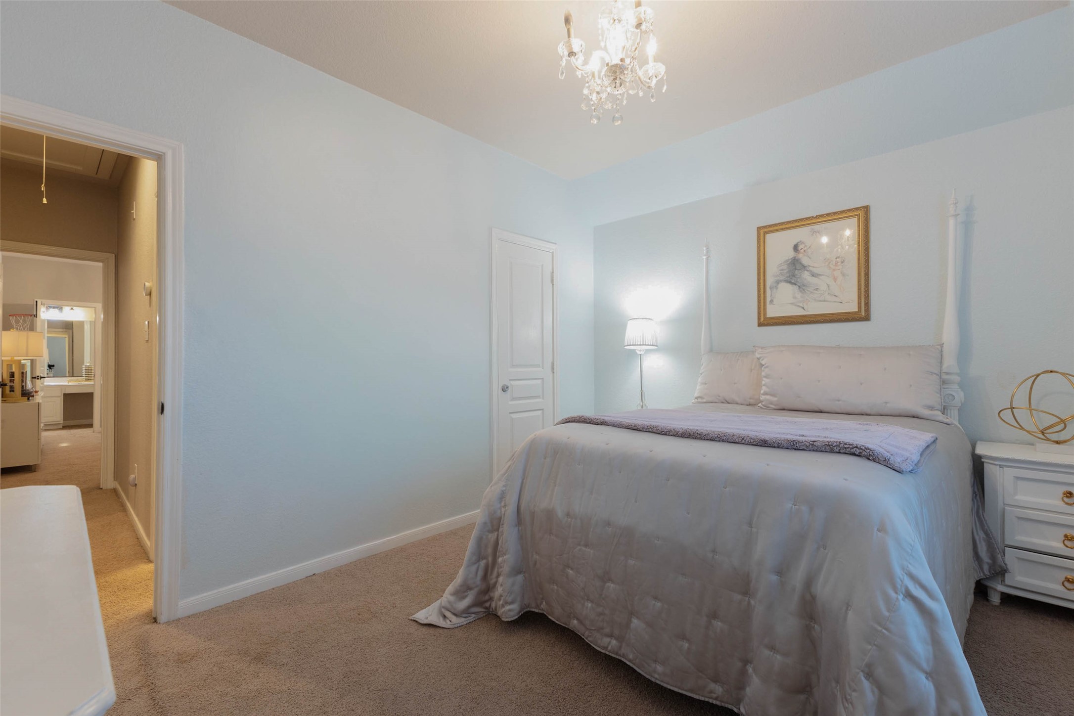 A welcoming feel to this secondary bedroom...
