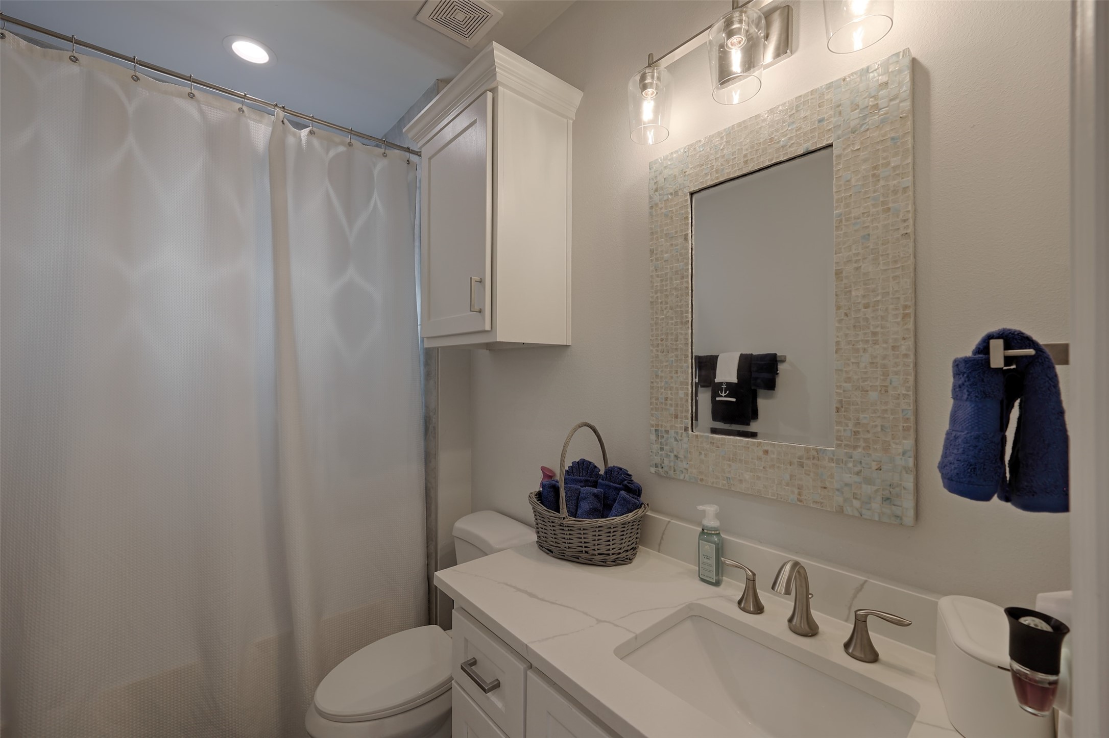 Secondary Bath