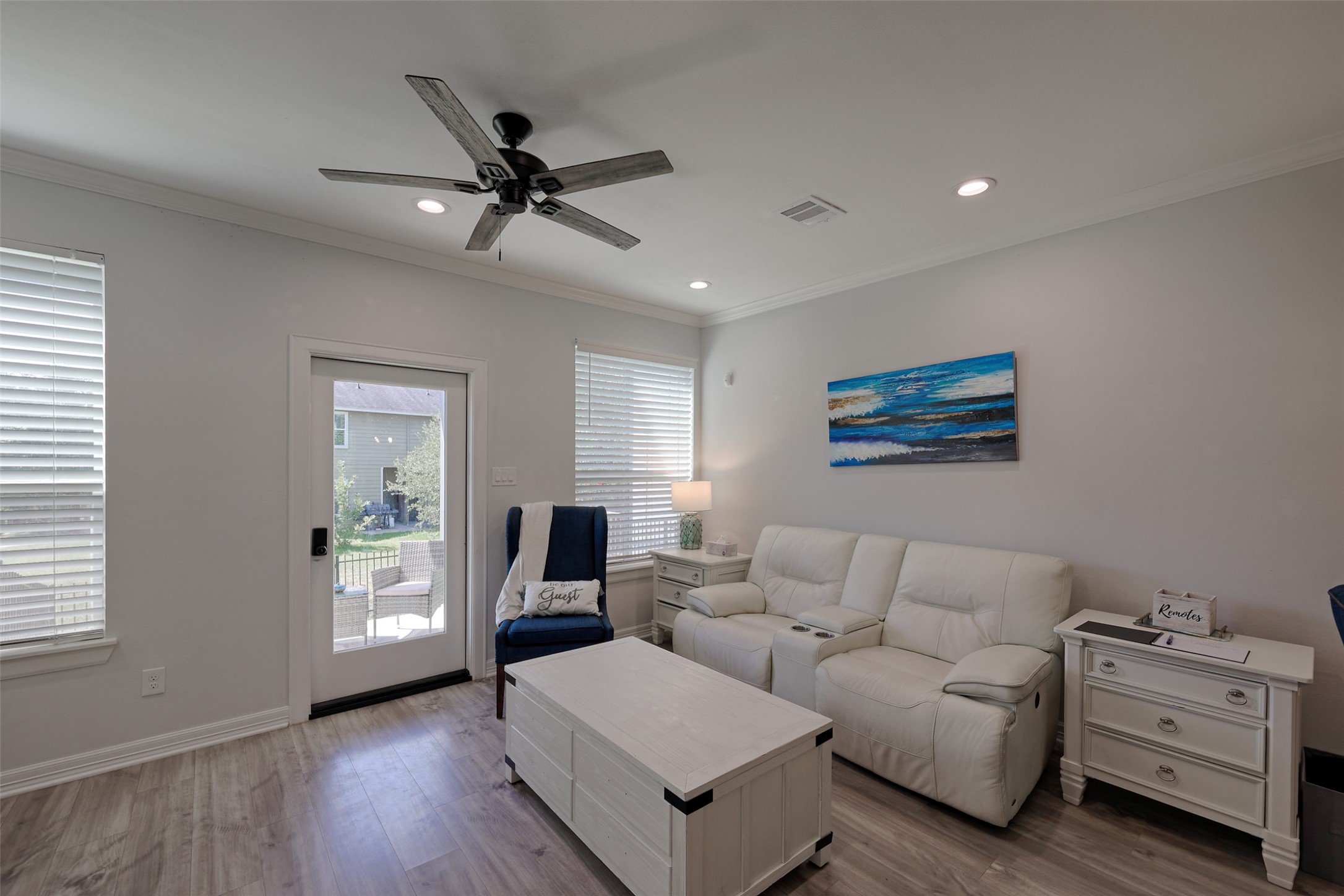 132 Capetown Circle, Montgomery, TX 77356