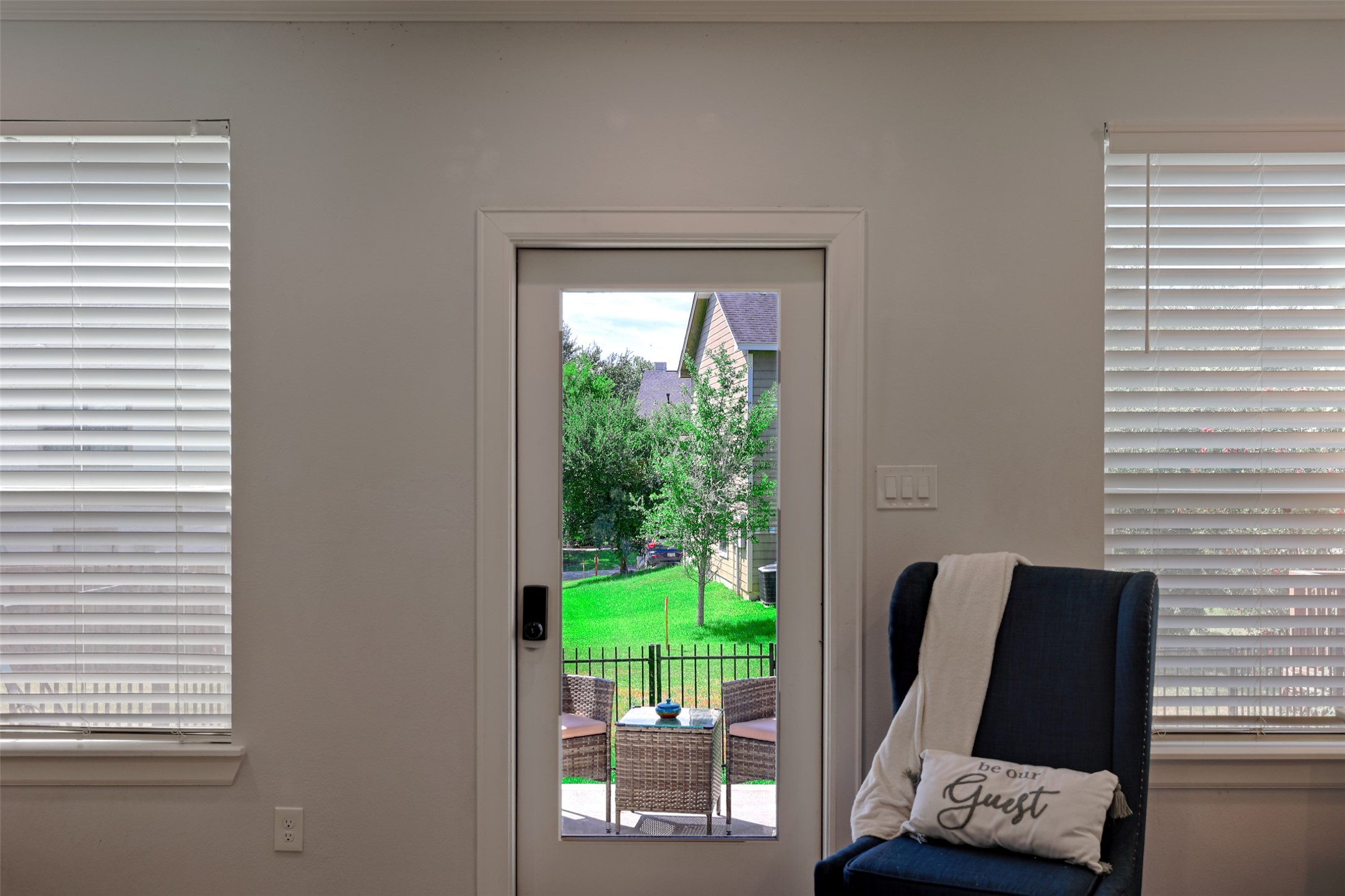 132 Capetown Circle, Montgomery, TX 77356