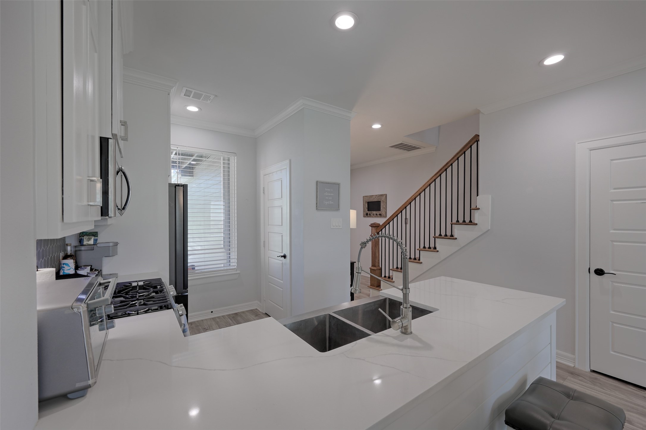 132 Capetown Circle, Montgomery, TX 77356