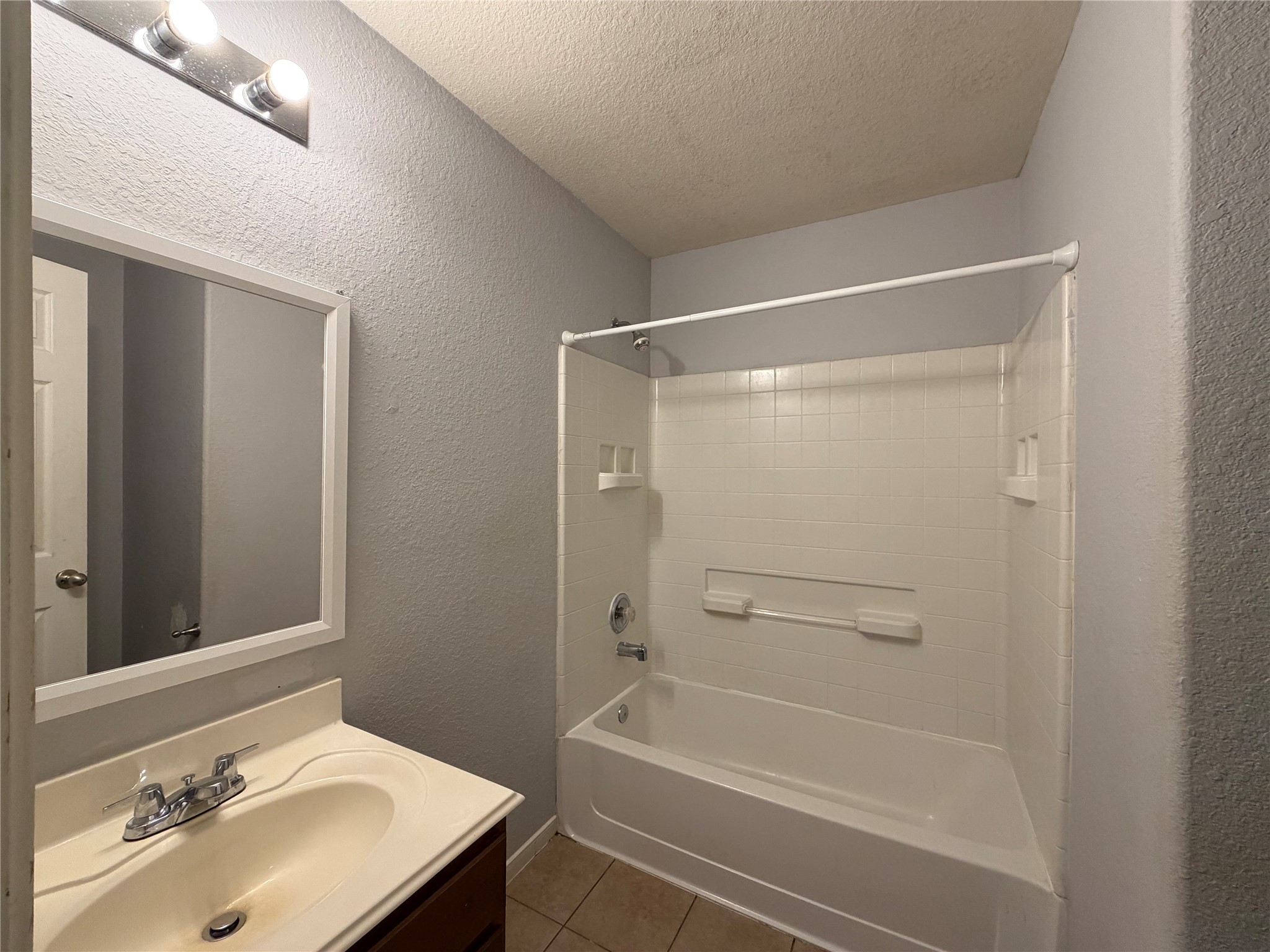 8023 Clover Leaf Drive, Richmond, TX 77469