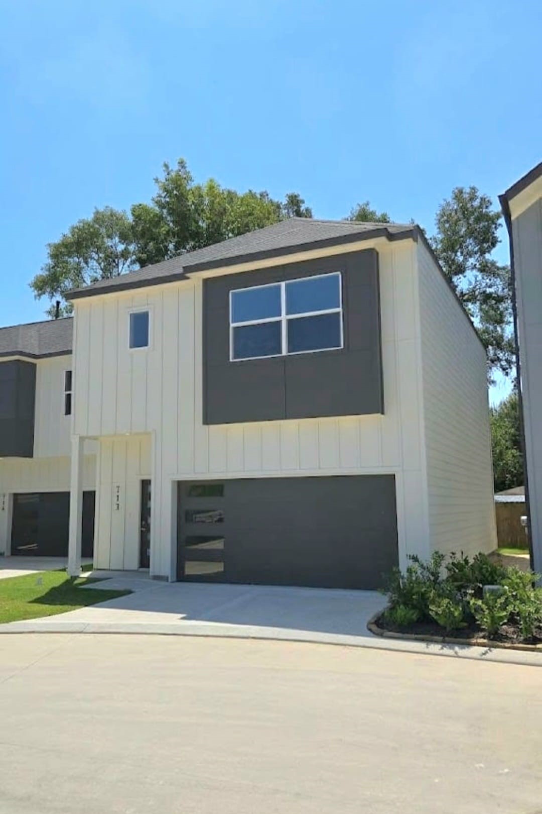 712 Savonna, Houston, TX 77076