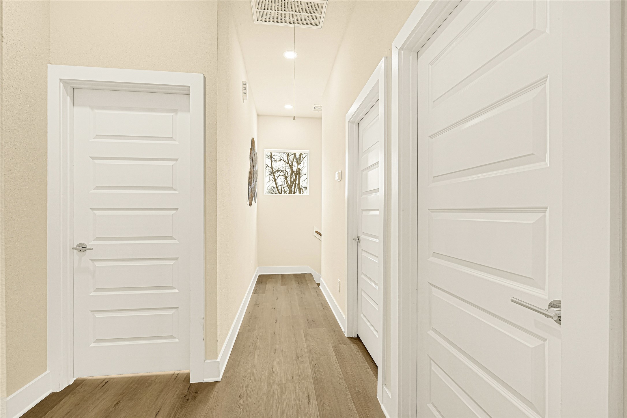 712 Savonna, Houston, TX 77076