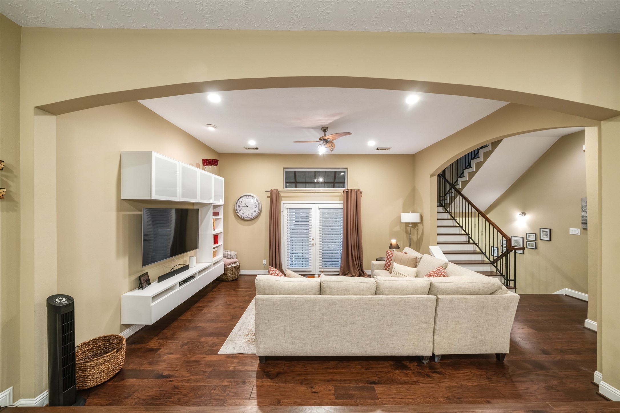 1003 Gillette Street, Houston, TX 77019