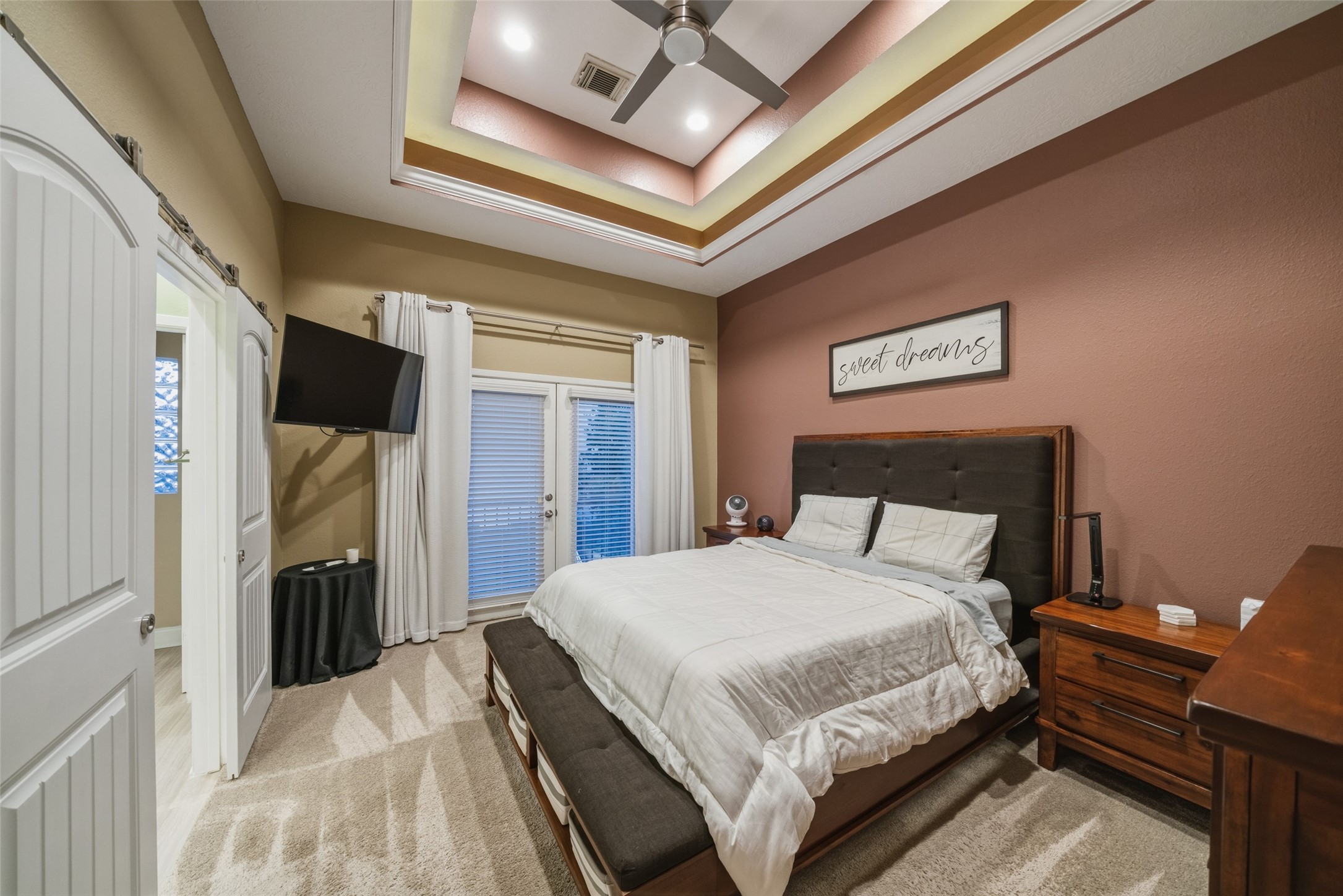 1003 Gillette Street, Houston, TX 77019