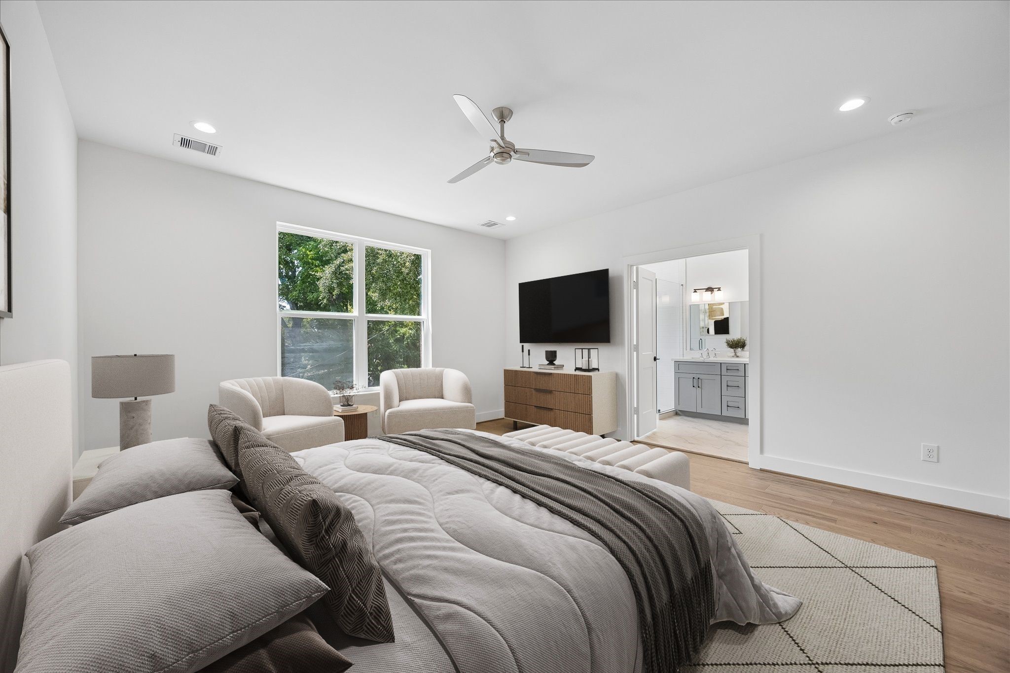 1824 W Tidwell Road, Houston, TX 77091