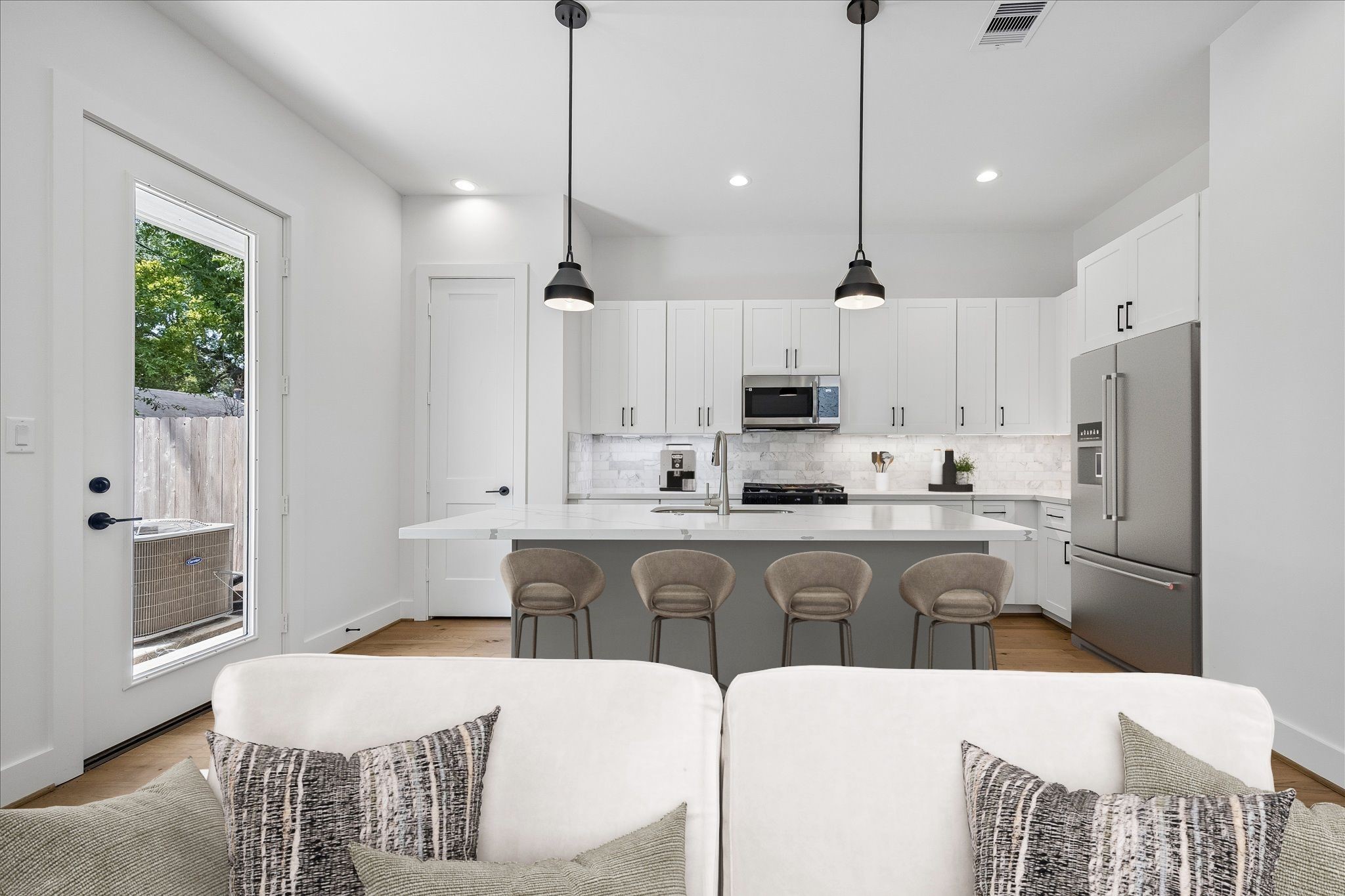 1824 W Tidwell Road, Houston, TX 77091
