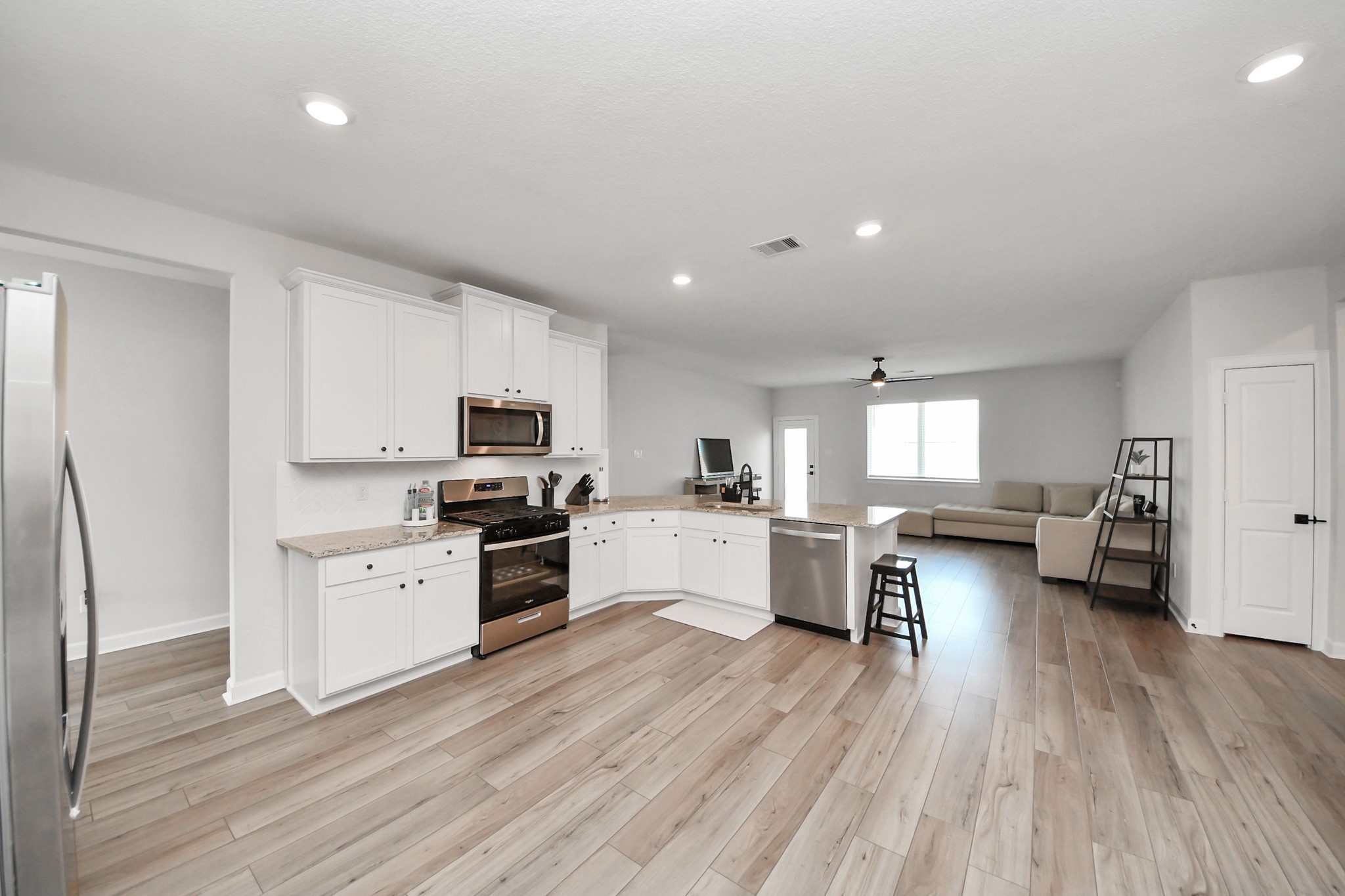 3006 Floating Barque Drive, Santa Fe, TX 77510
