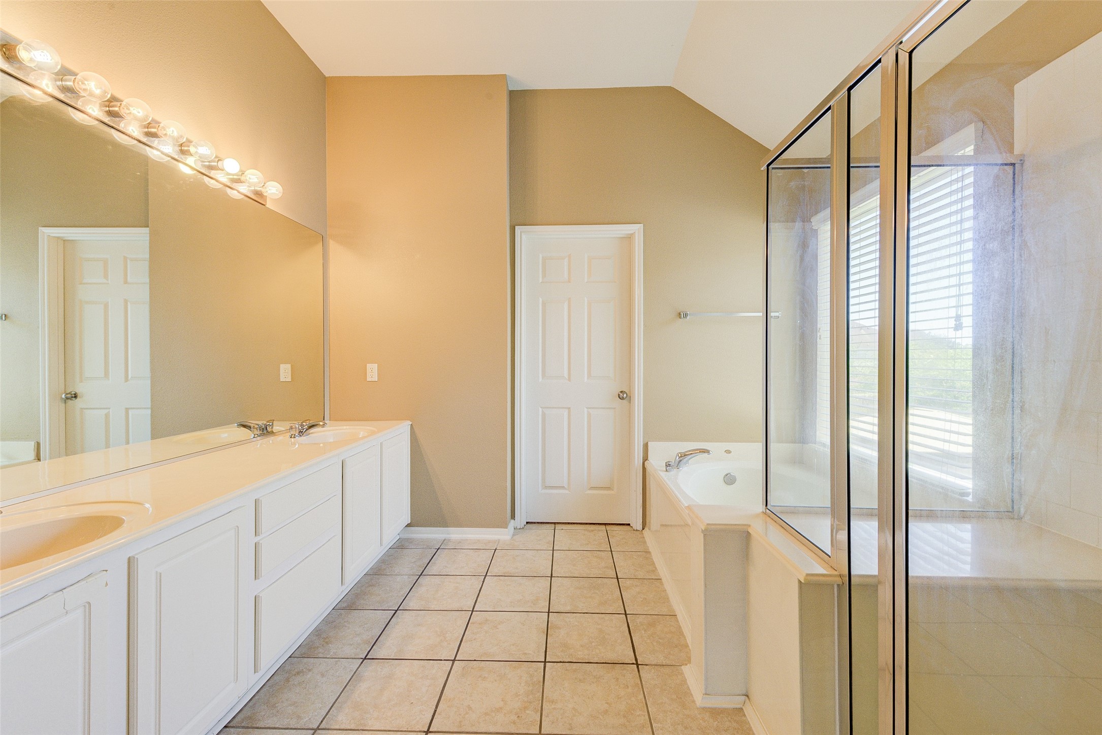 9003 Sundown Drive, Pearland, TX 77584