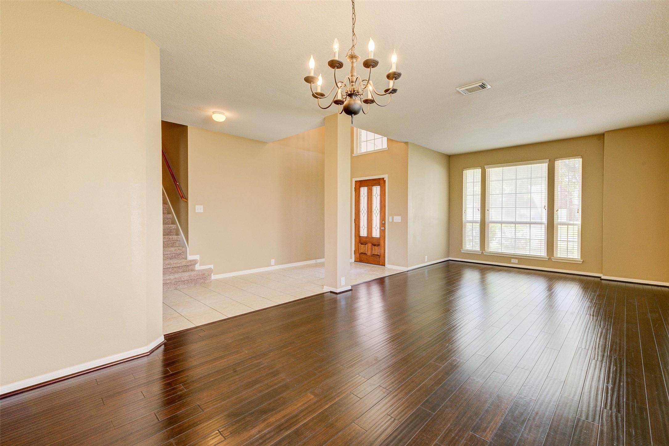 9003 Sundown Drive, Pearland, TX 77584 9003 Sundown Drive, Pearland, TX 77584