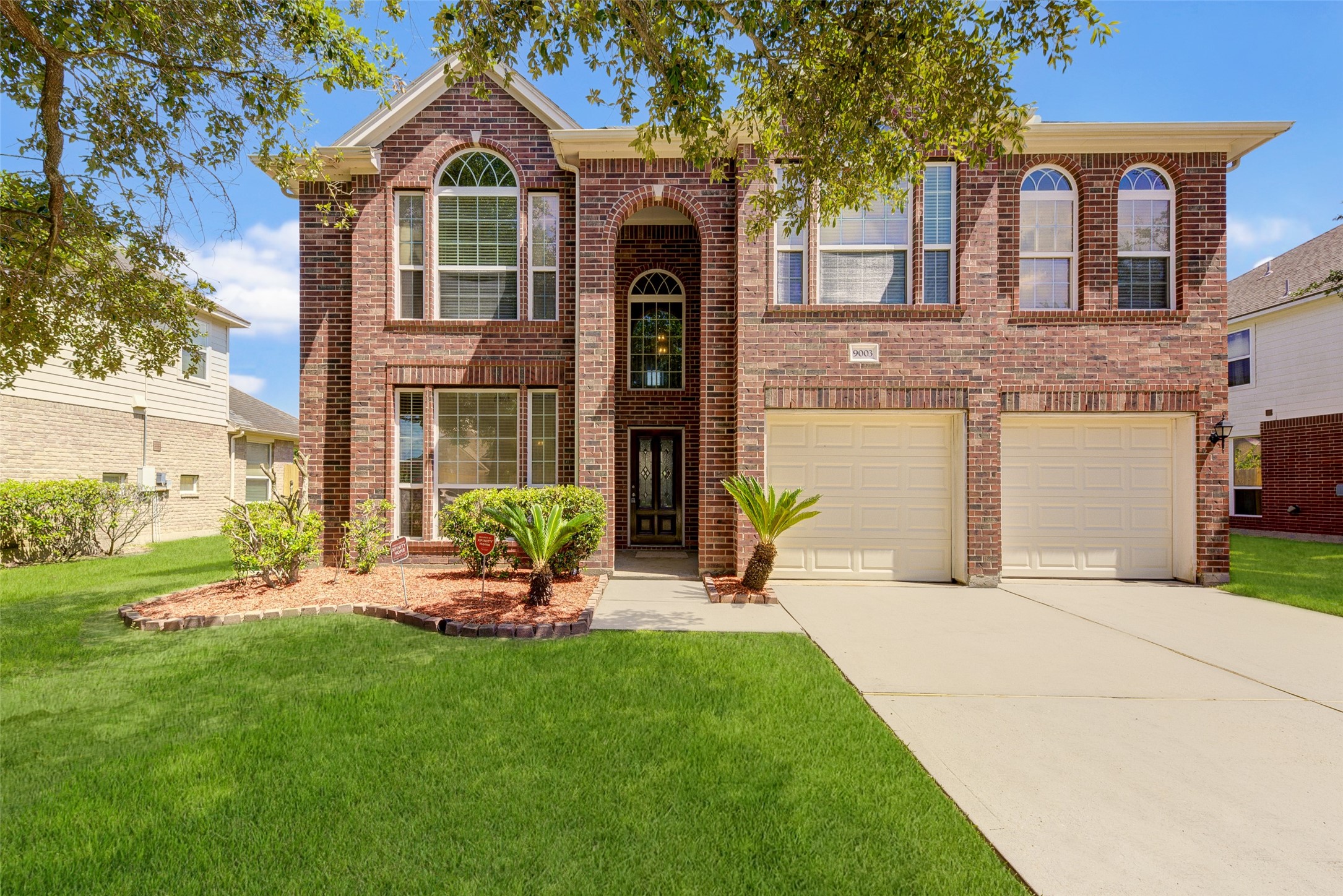 9003 Sundown Drive, Pearland, TX 77584
