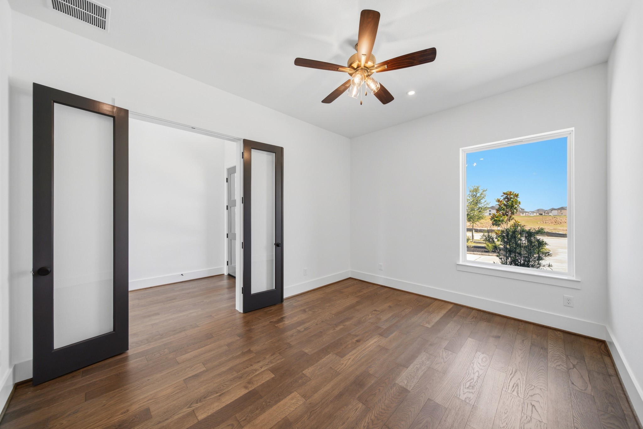 Representative Photo for Illustrative Purposes Only. Actual Home, Features & Finishes May Vary. Representative Photo for Illustrative Purposes Only. Actual Home, Features & Finishes May Vary.