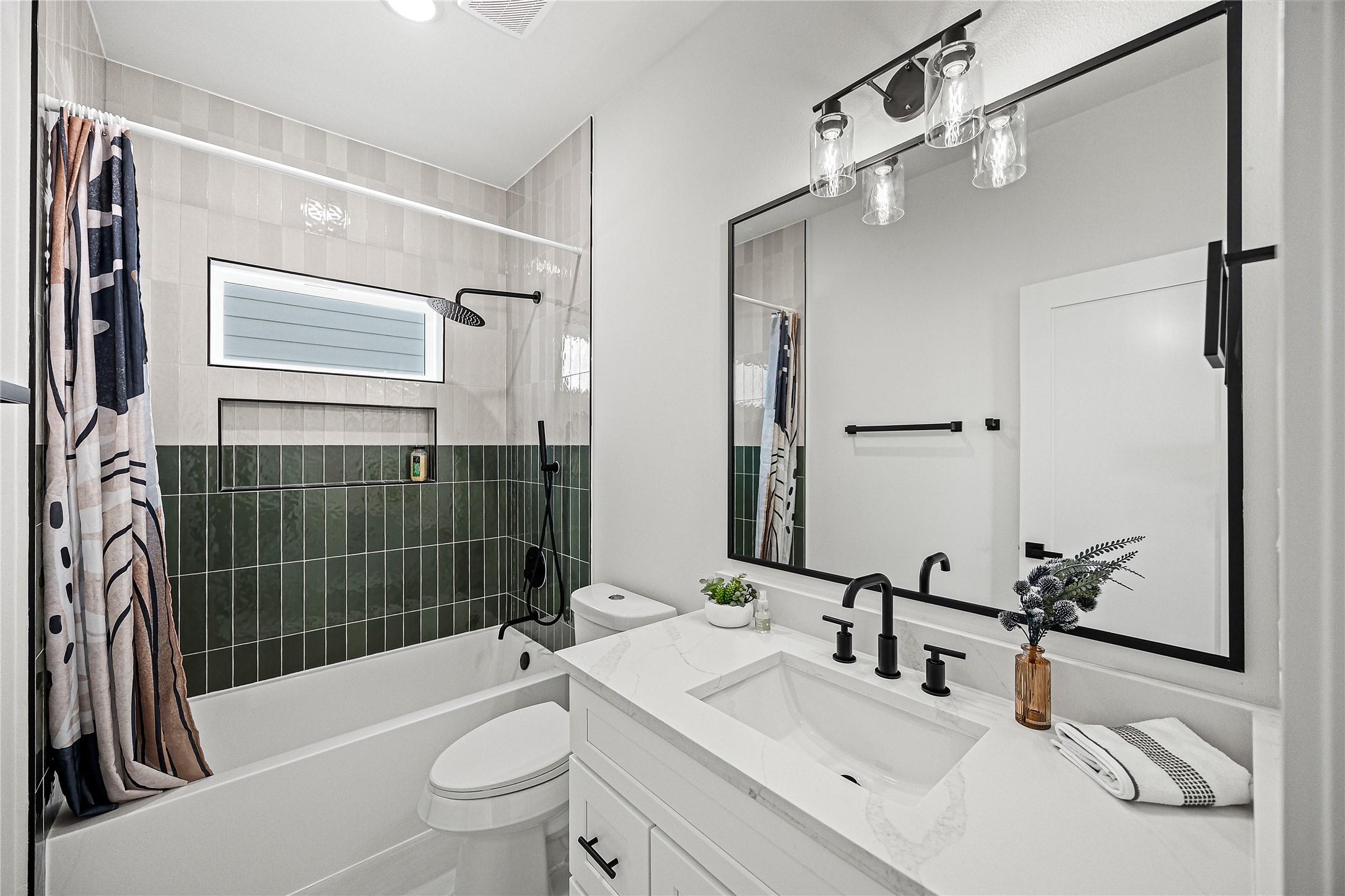 Secondary Bedroom Bathroom