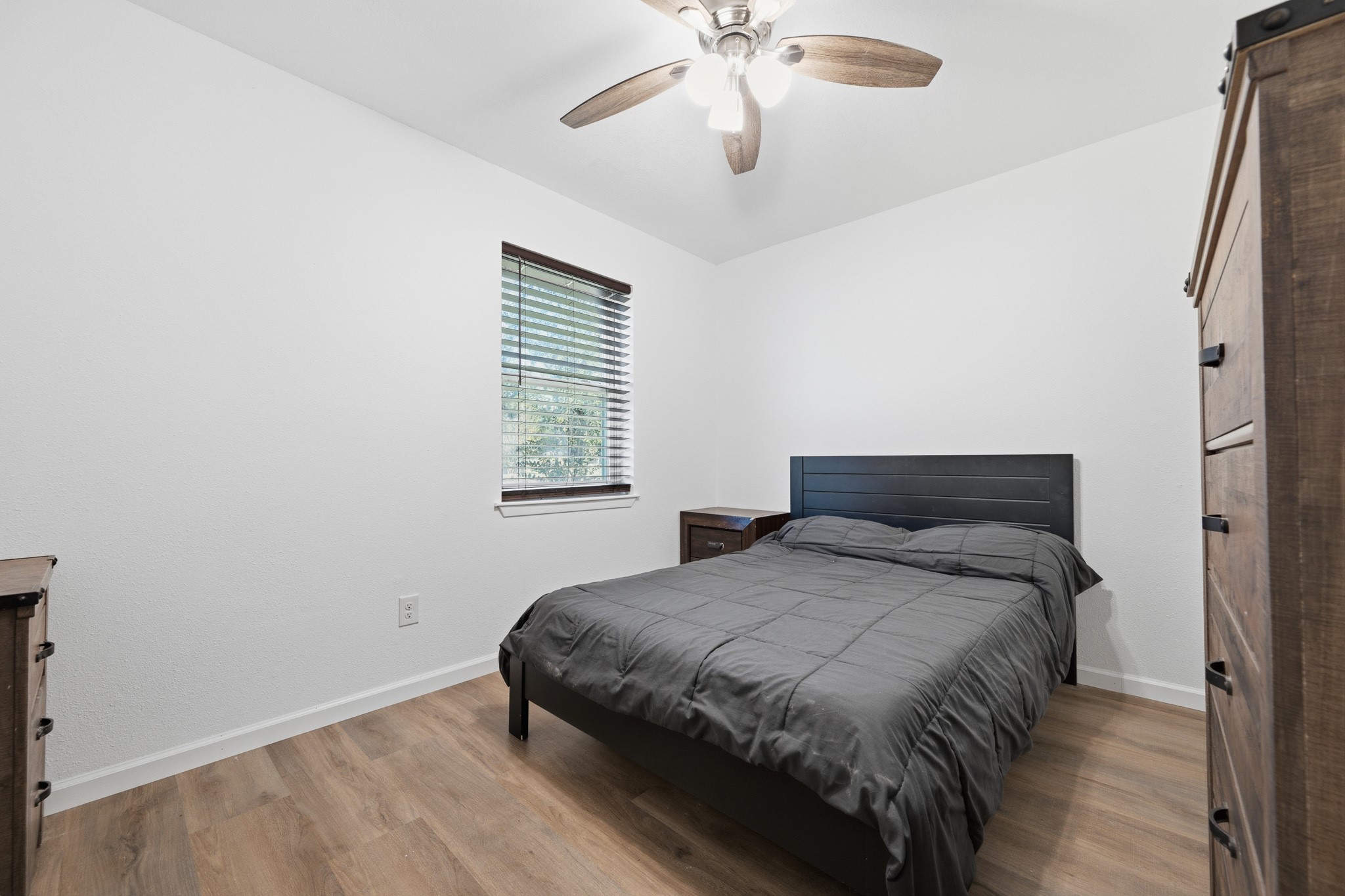 3311 Schroeder Avenue, Needville, TX 77461