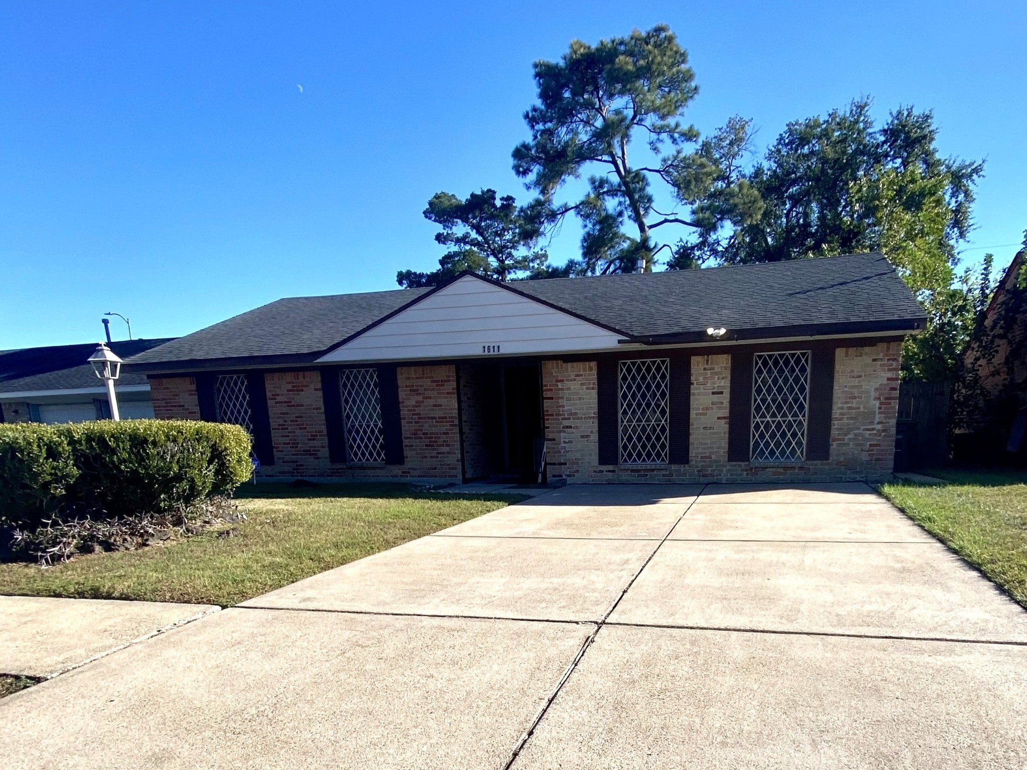 1611 Mosher Lane, Houston, TX 77088