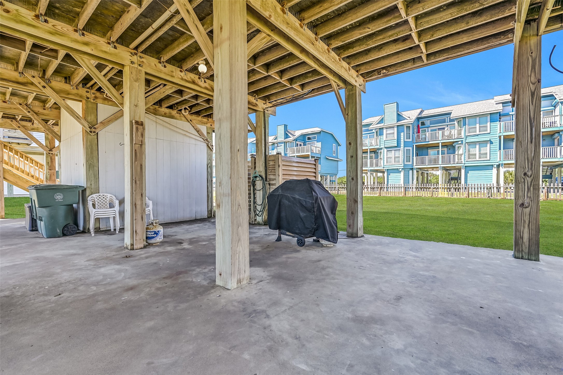 17620 Glei, Galveston, TX 77554