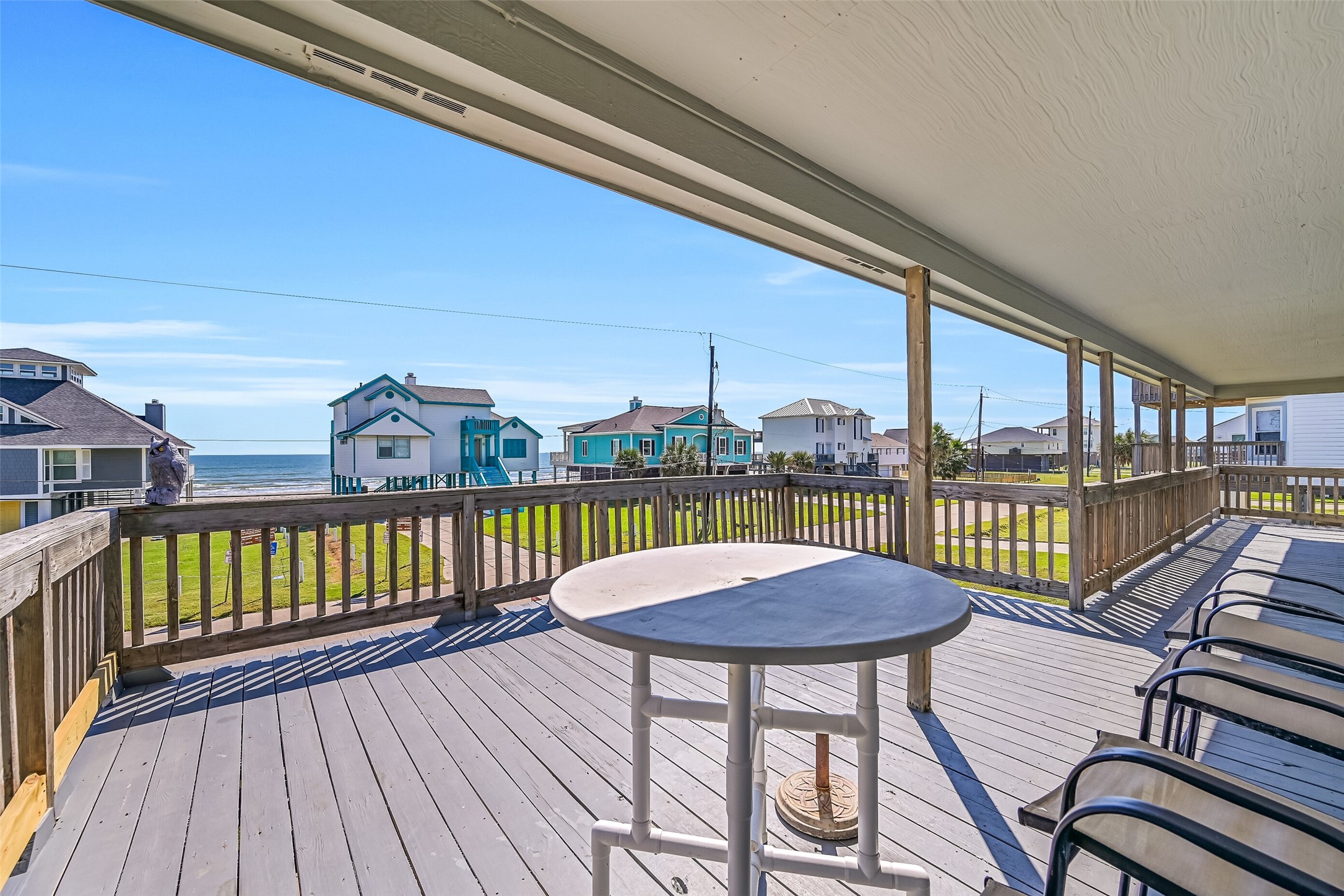 The deck offers plenty of room for relaxing, entertaining, or dining al fresco while taking in the beautiful beach views and coastal breezes. The deck offers plenty of room for relaxing, entertaining, or dining al fresco while taking in the beautiful beach views and coastal breezes.