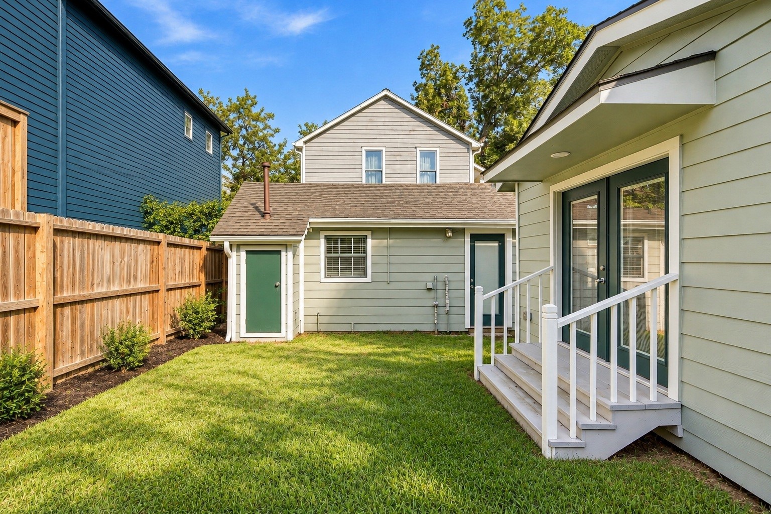 1006 Robbie Street, Houston, TX 77009