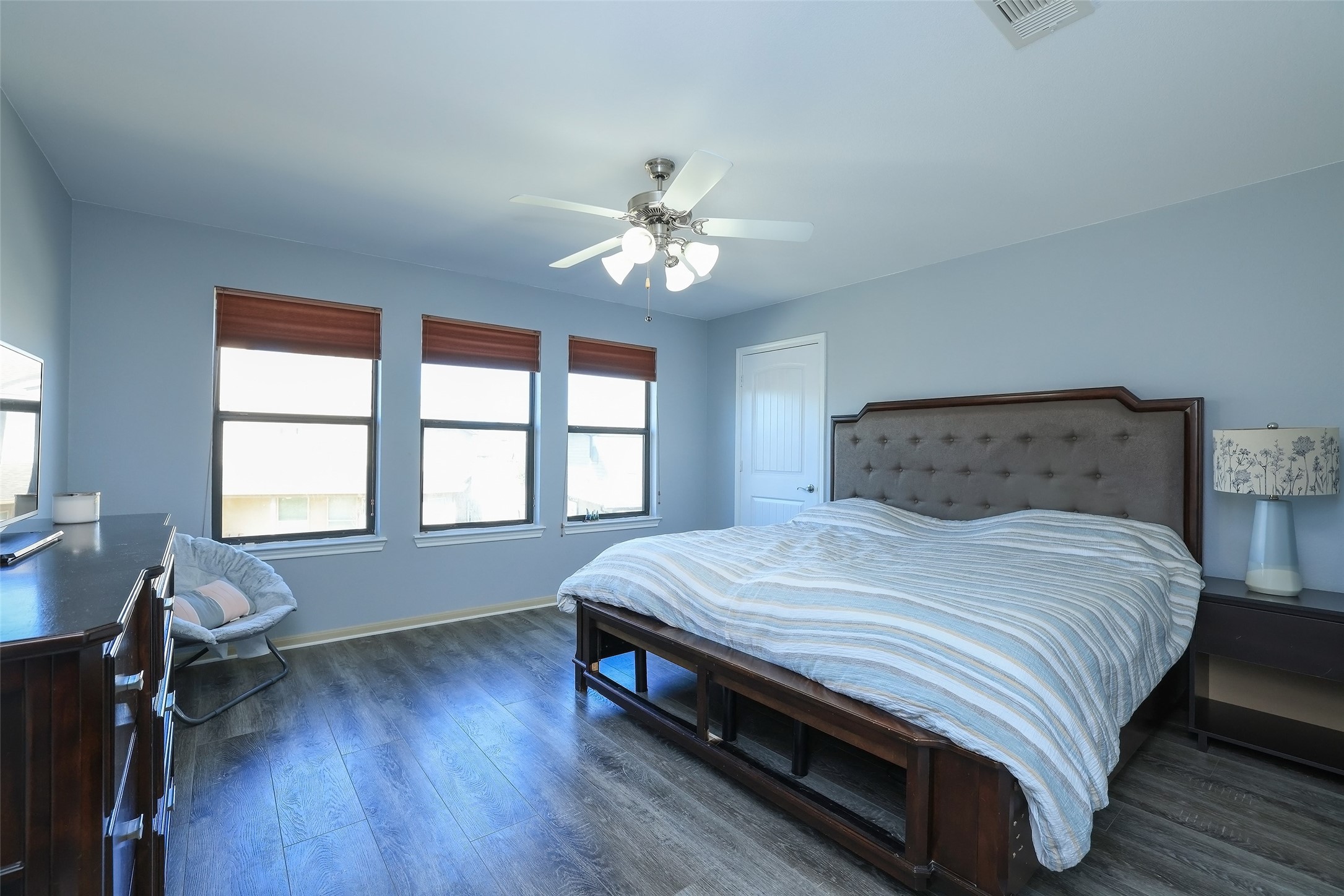 Large secondary bedroom upstairs with walk in closet