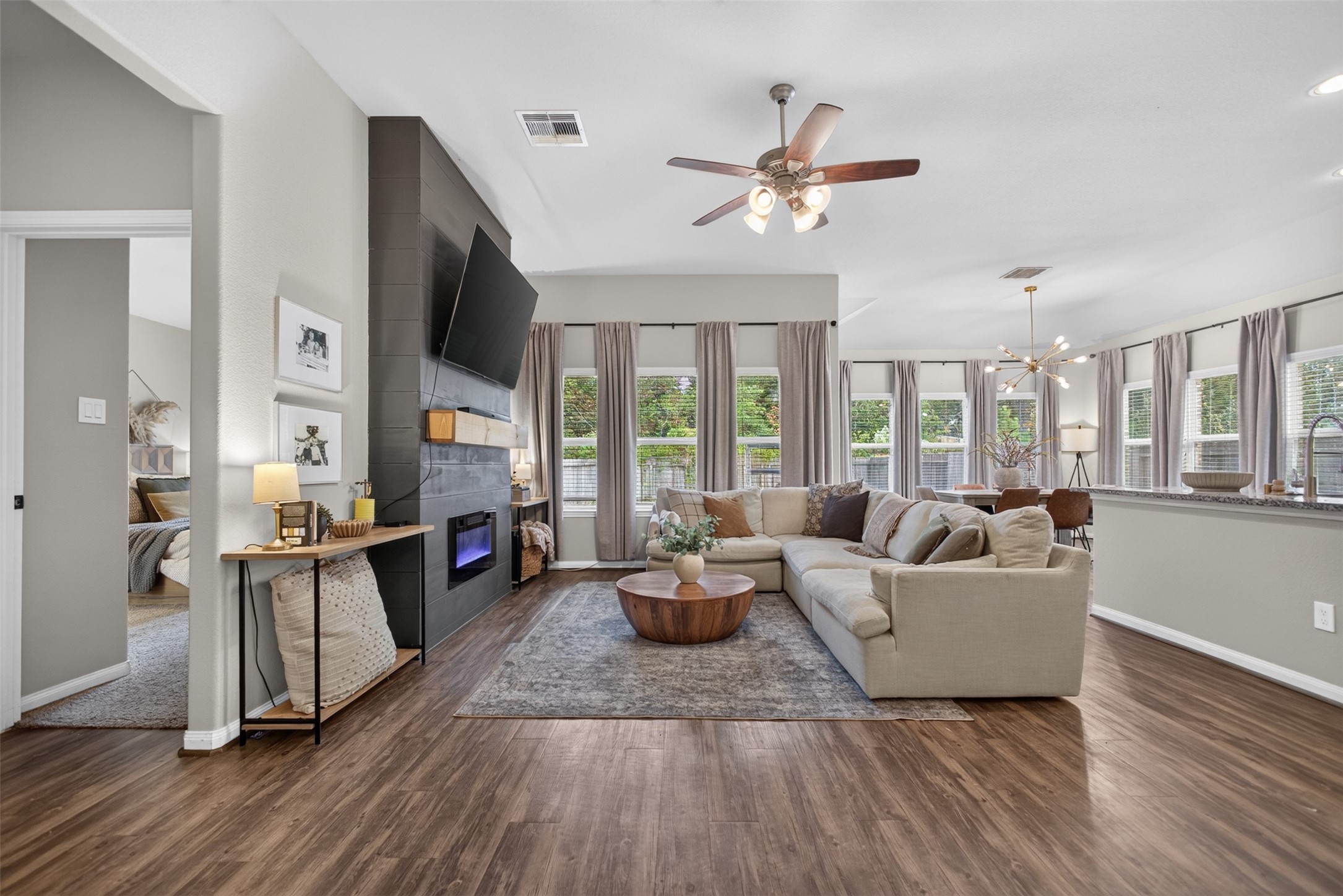 15015 Meadow Glen N, Conroe, TX 77306 15015 Meadow Glen N, Conroe, TX 77306