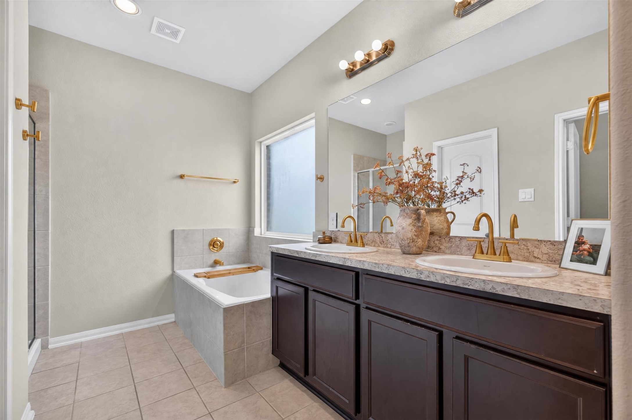 15015 Meadow Glen N, Conroe, TX 77306