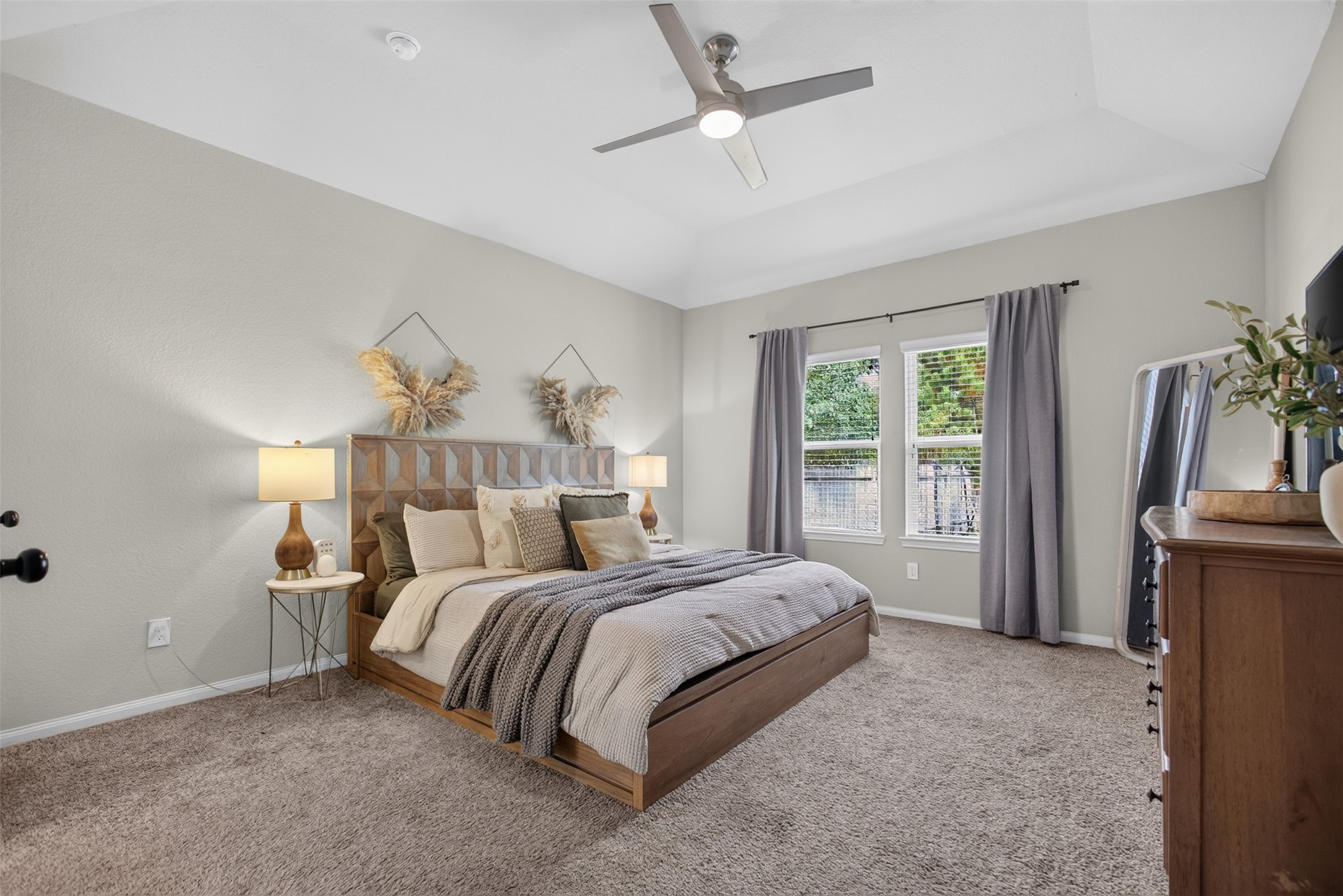 15015 Meadow Glen N, Conroe, TX 77306