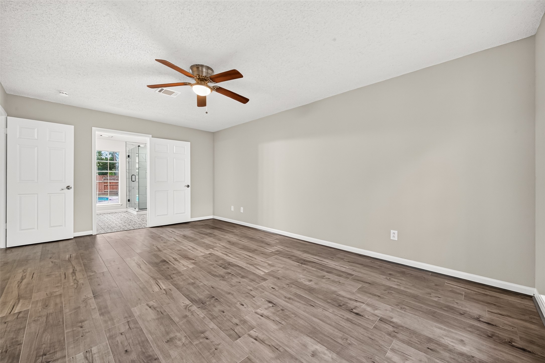 7434 Shangrila Lane, Houston, TX 77095
